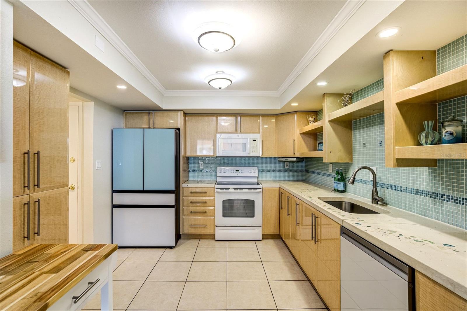 17920 GULF BLVD #102 — photo 5