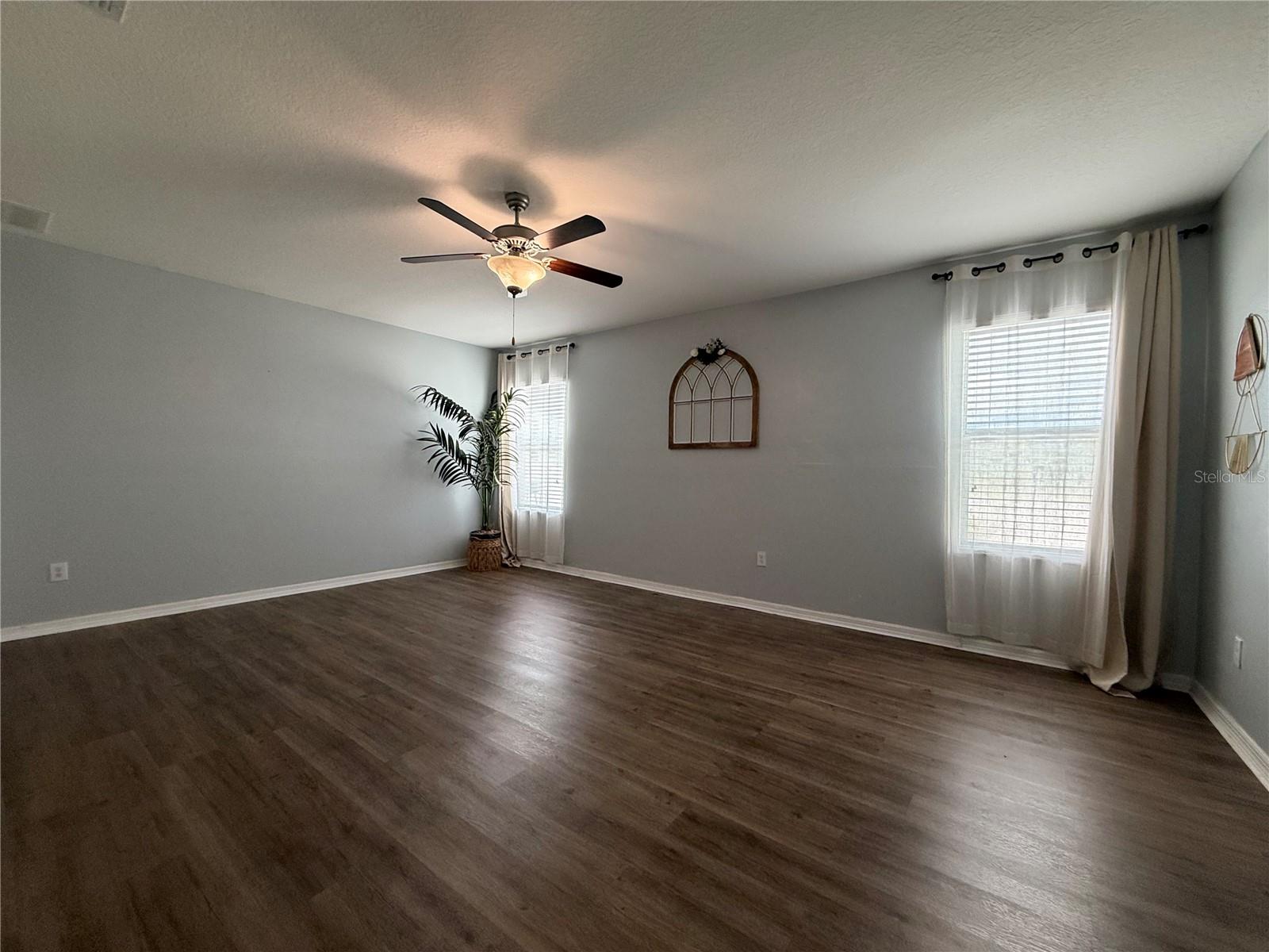 3908 KEARSNEY ABBEY CIR — photo 25