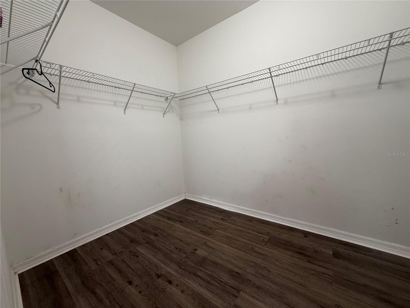 3908 KEARSNEY ABBEY CIR — photo 29