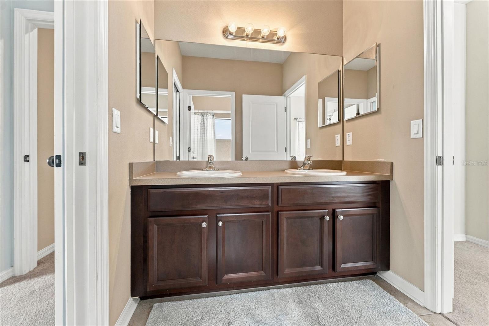 3508 MAJESTIC VIEW DR — photo 41
