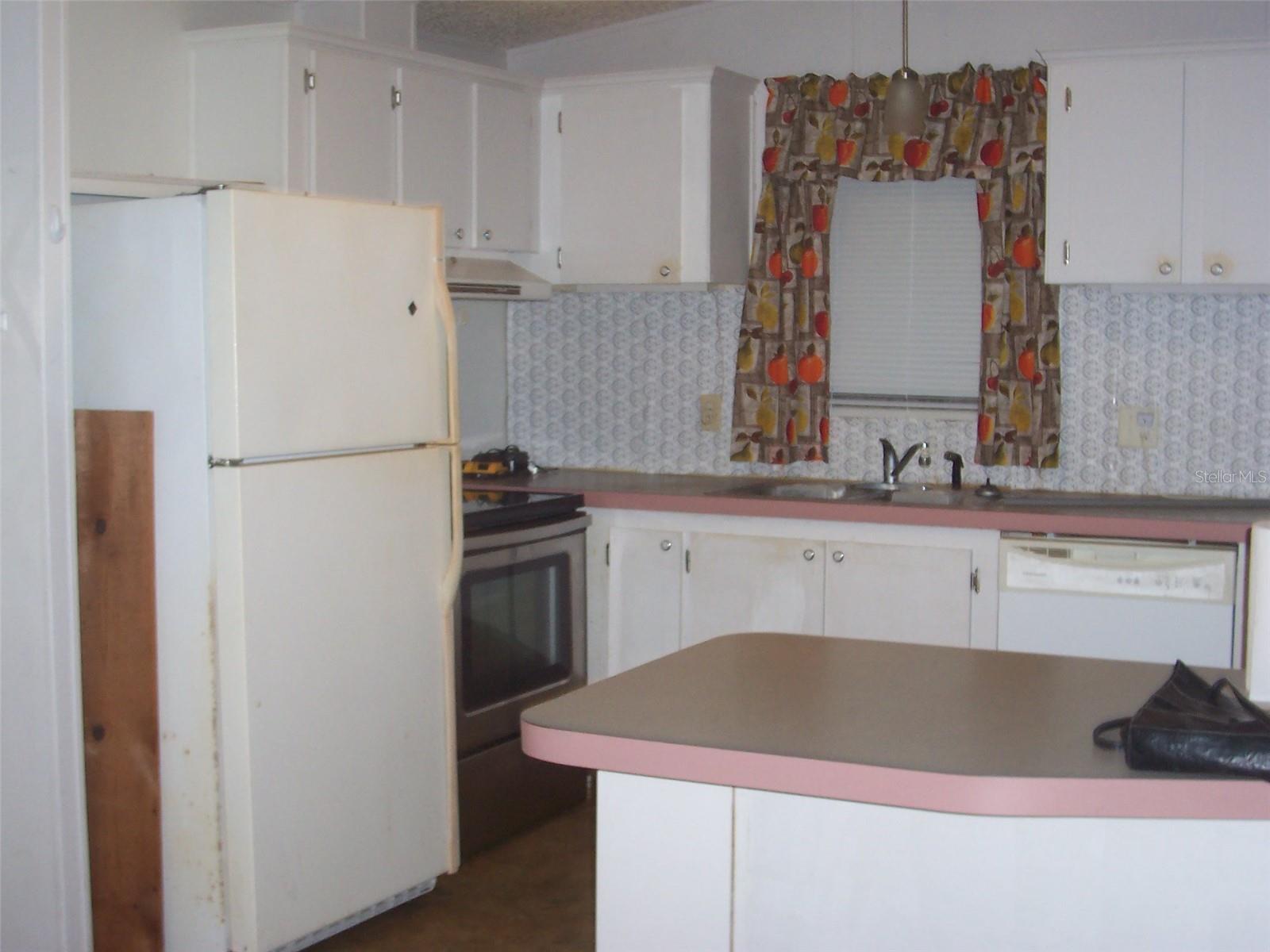 Home in WESLEY CHAPEL — photo 10