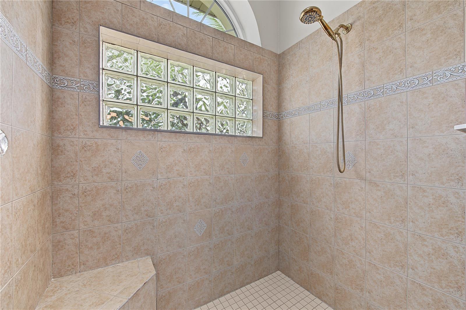 24415 ROLLING VIEW CT — photo 23