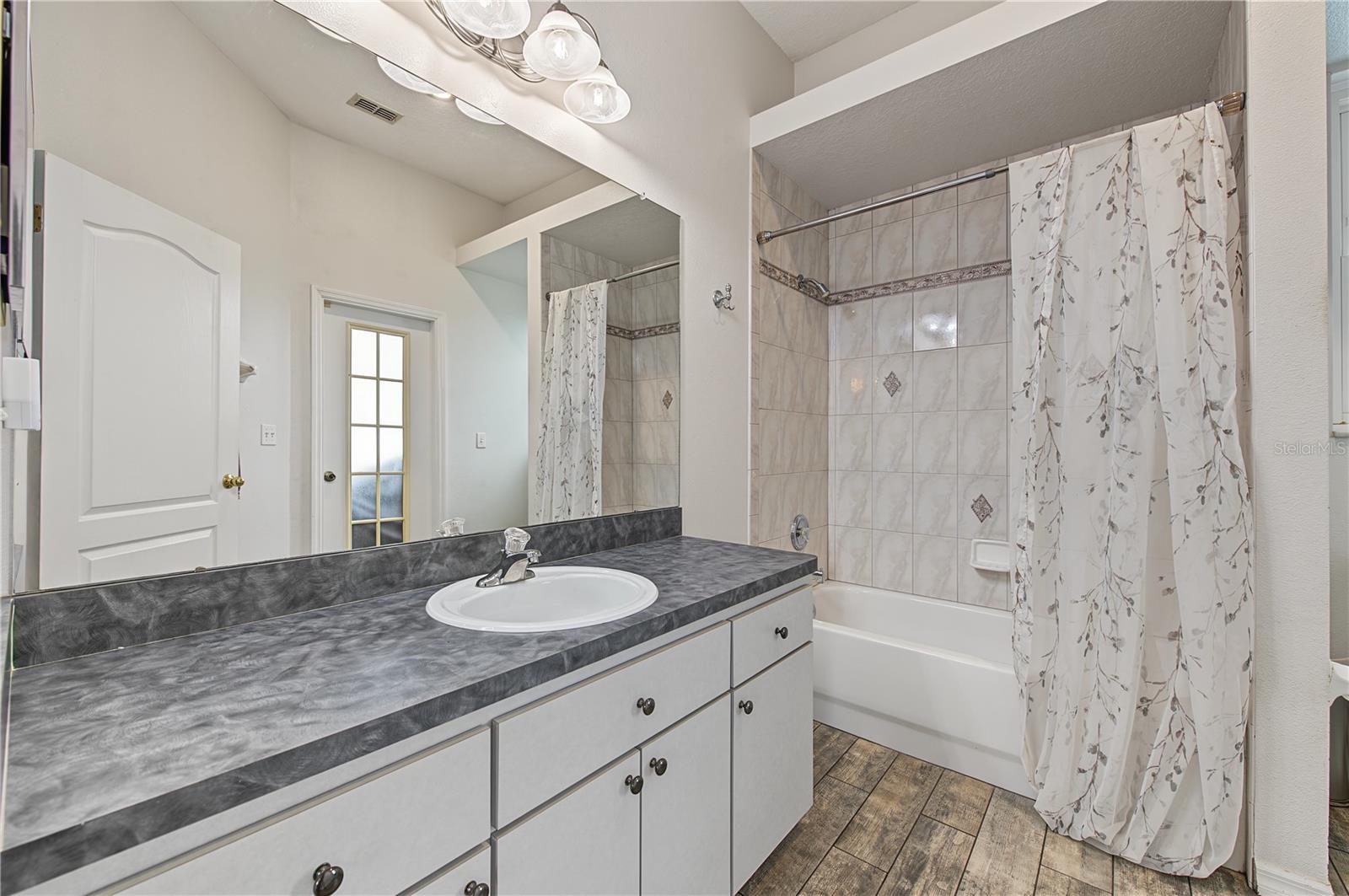 24415 ROLLING VIEW CT — photo 27