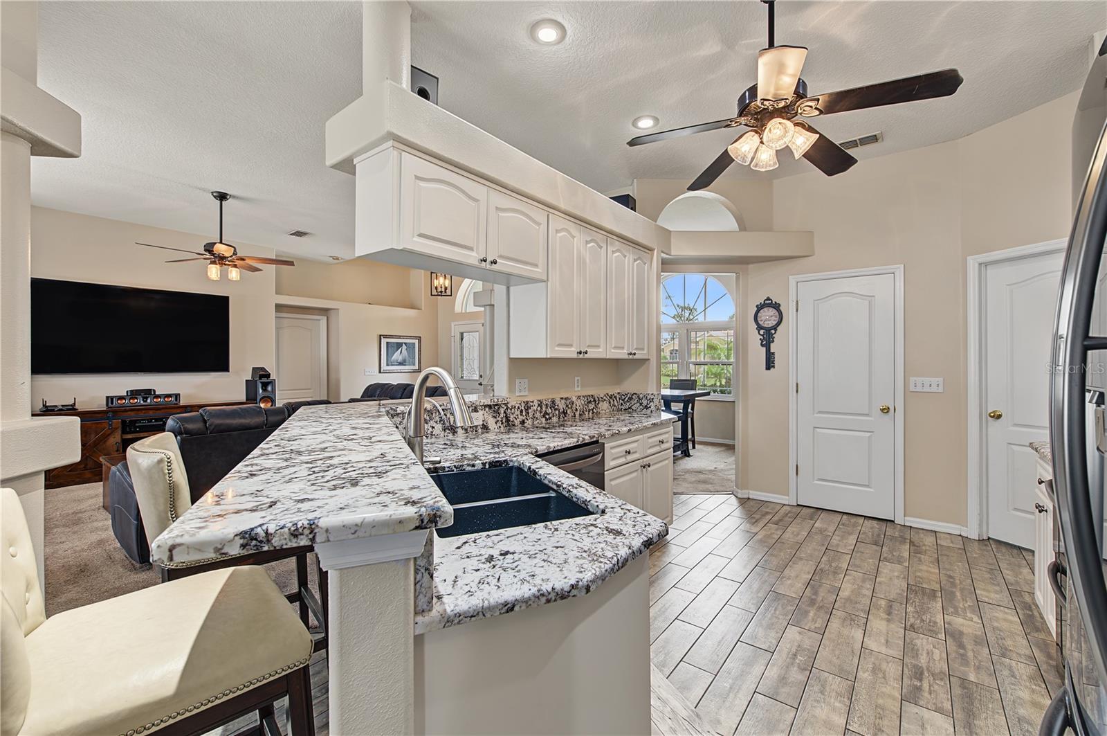 24415 ROLLING VIEW CT — photo 7