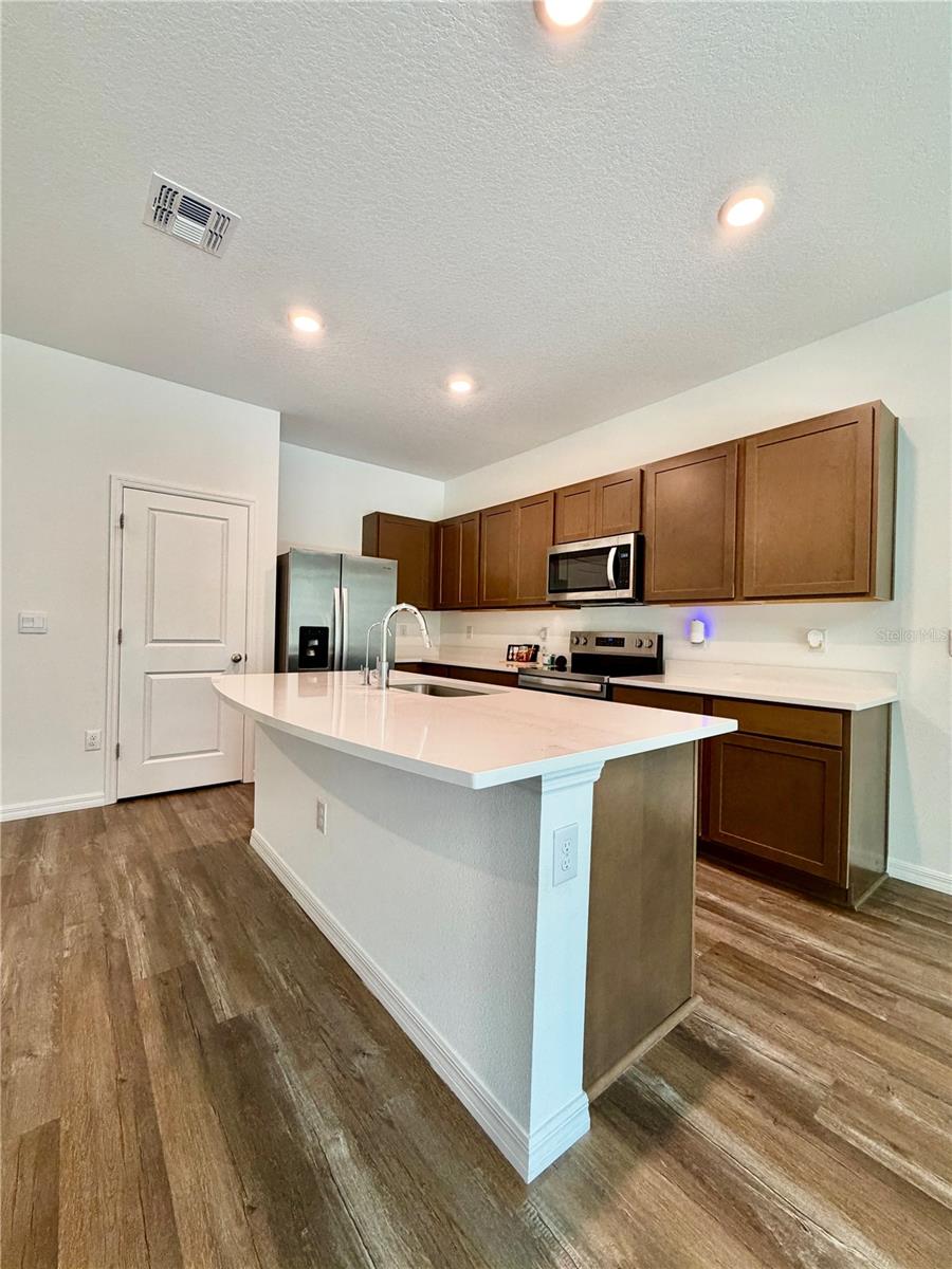 11407 VELVET APRICOT DR — photo 9