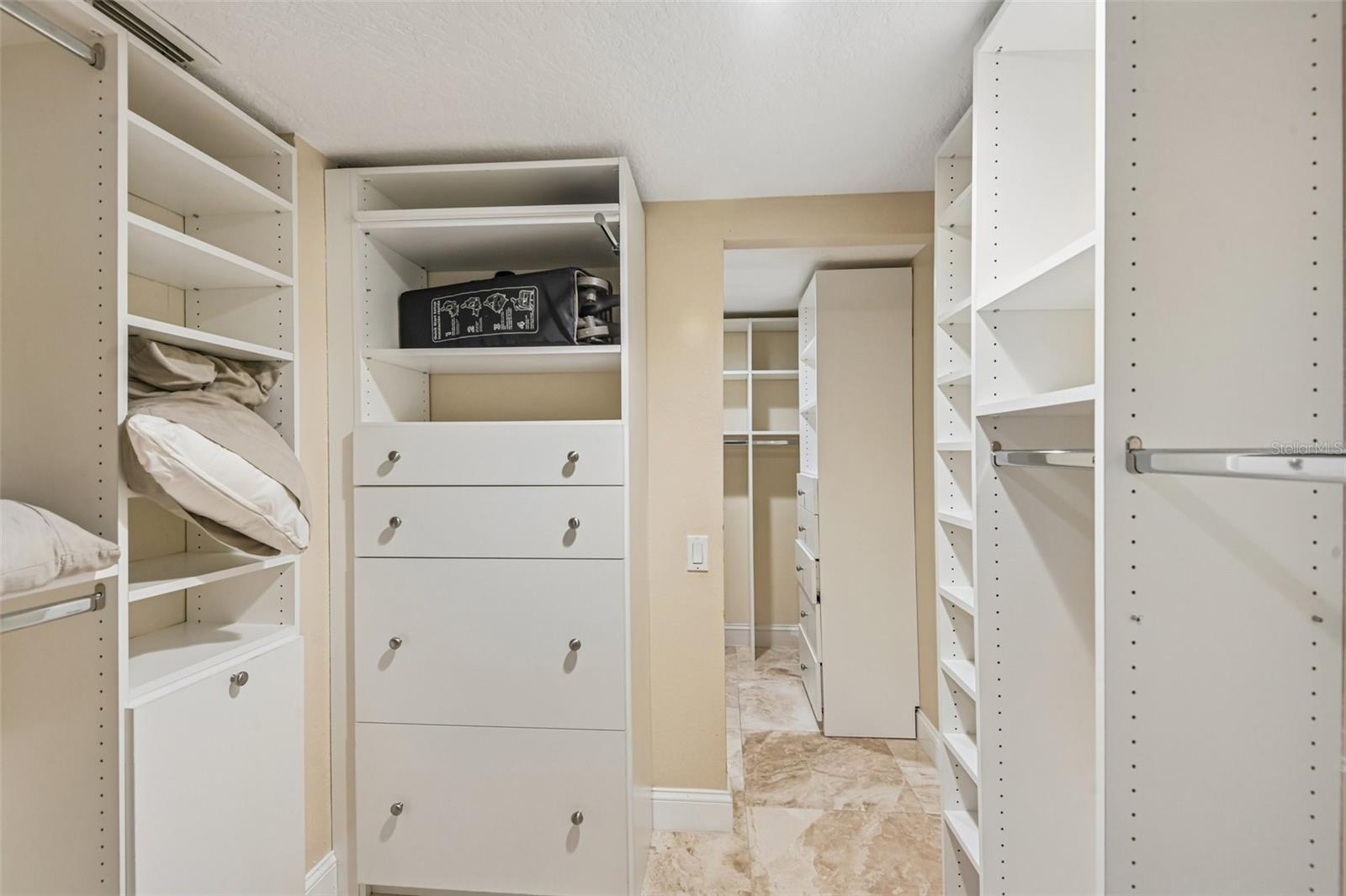3157 N CANAL DR — photo 28