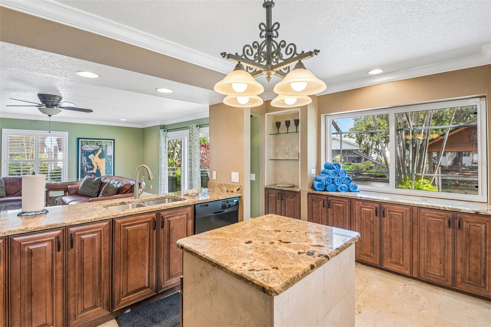 3157 N CANAL DR — photo 48