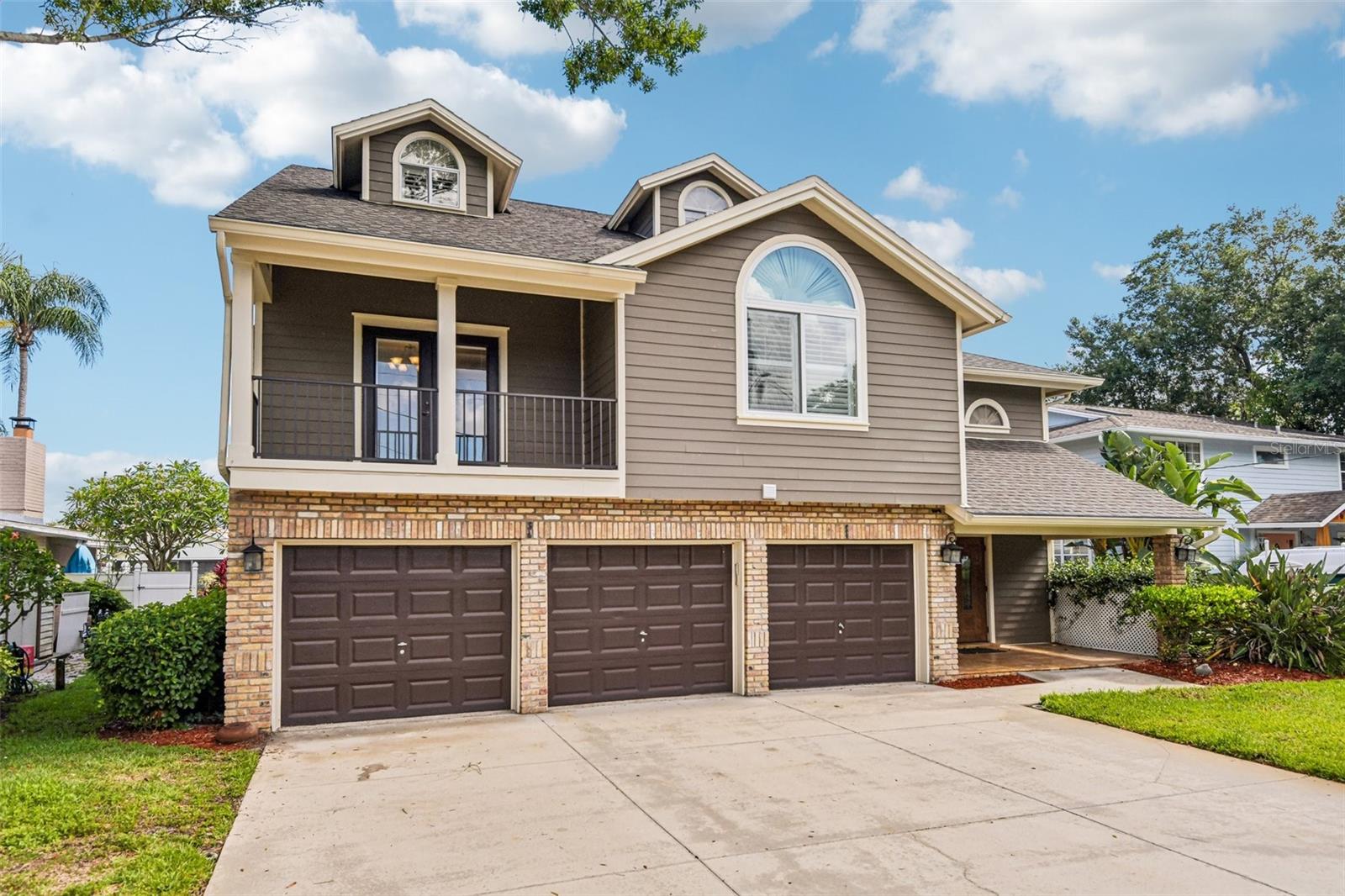 3157 N CANAL DR — photo 61