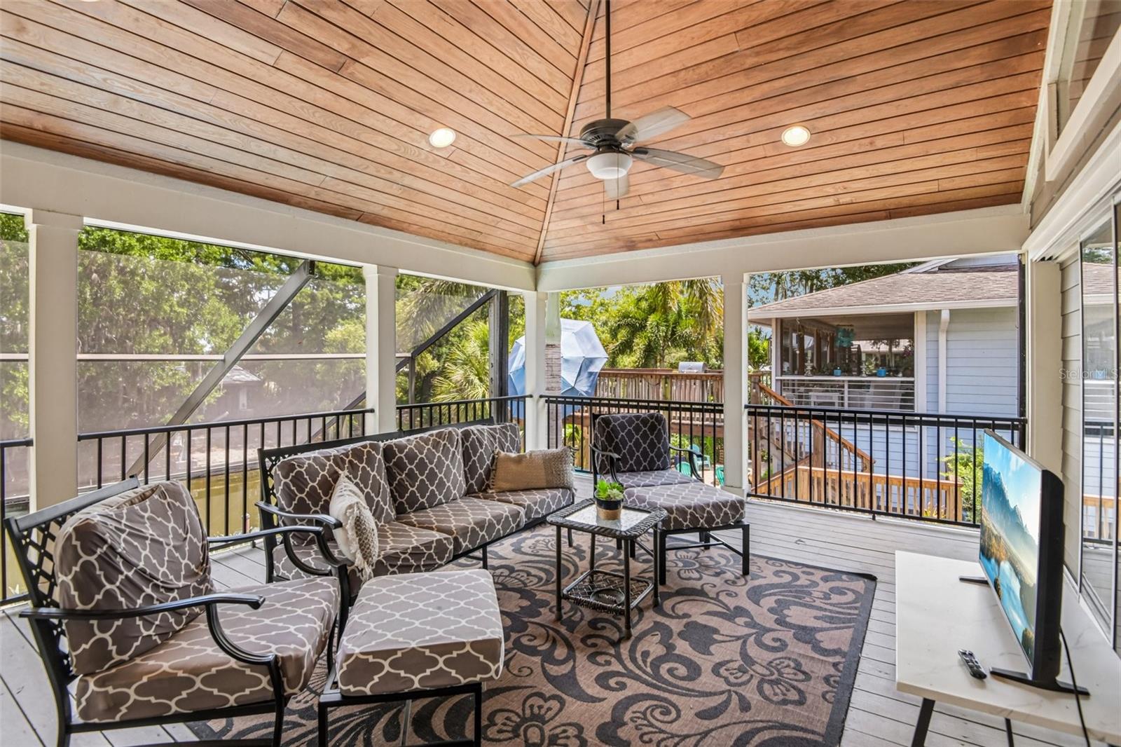 3157 N CANAL DR — photo 30