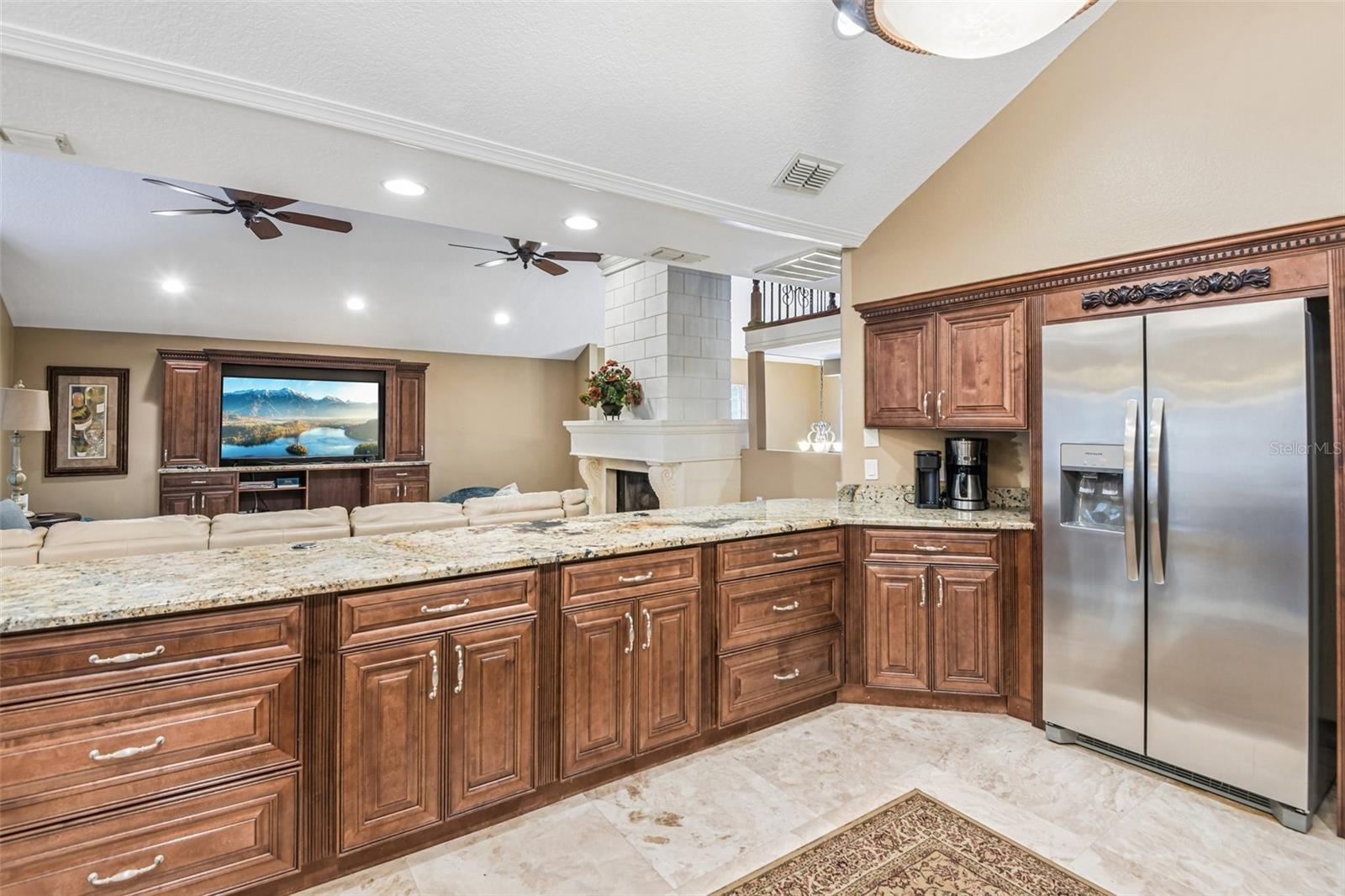 3157 N CANAL DR — photo 16