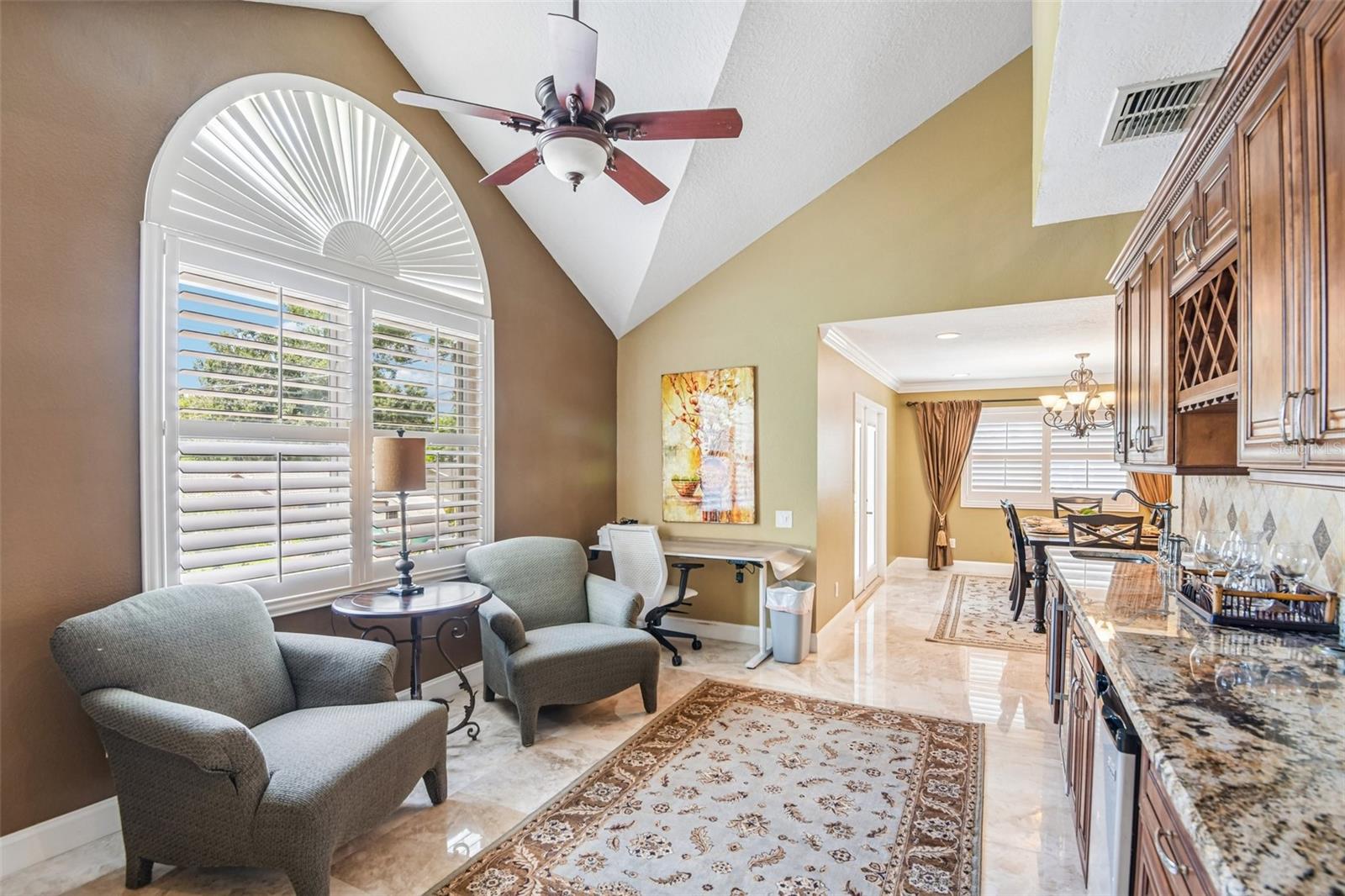 3157 N CANAL DR — photo 18