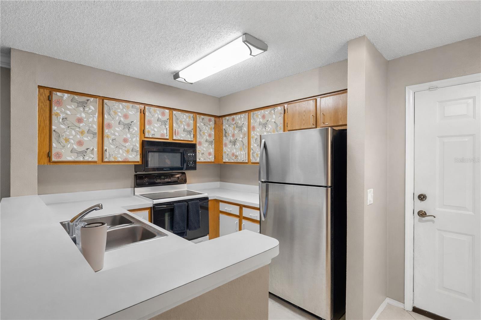 2400 FEATHER SOUND DR #425 — photo 8
