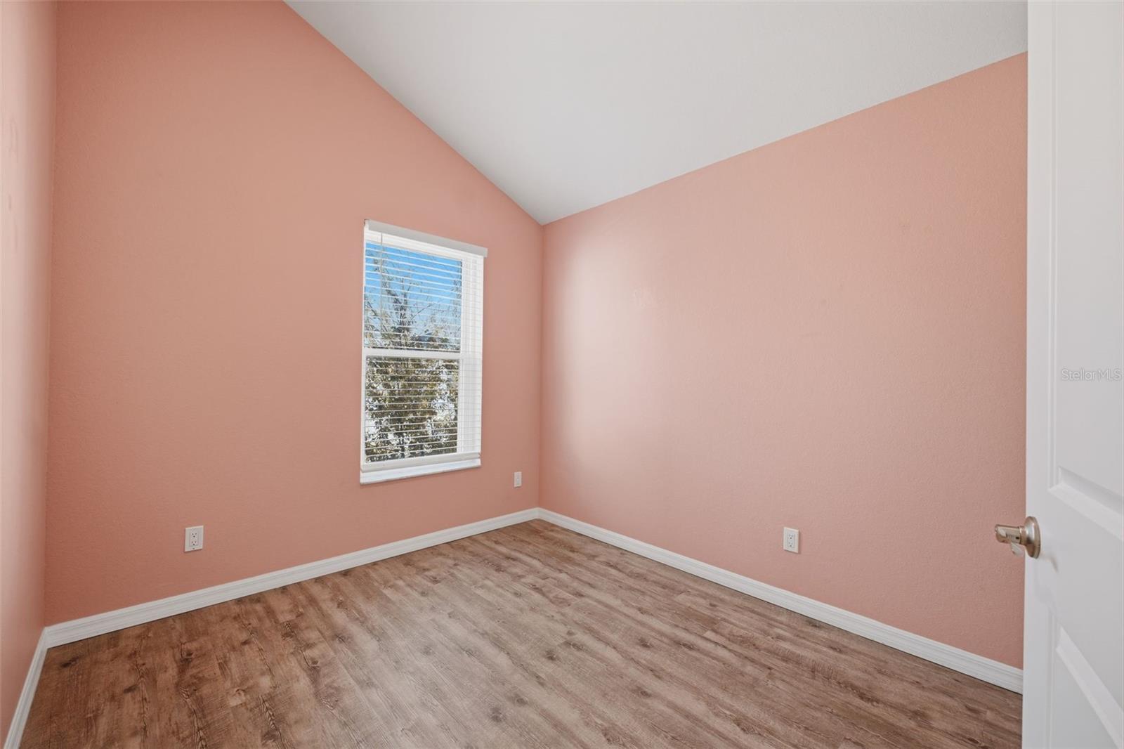 1264 PIERCE ST — photo 24