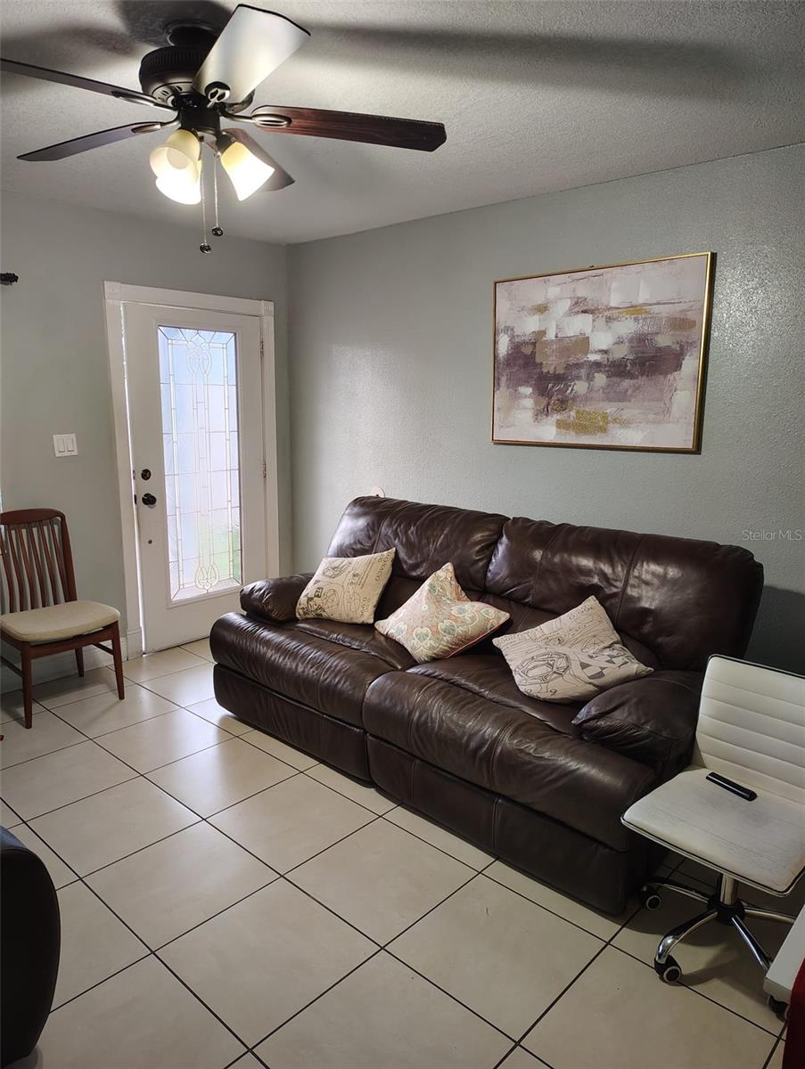 6913 BLOSSOM AVE — photo 3