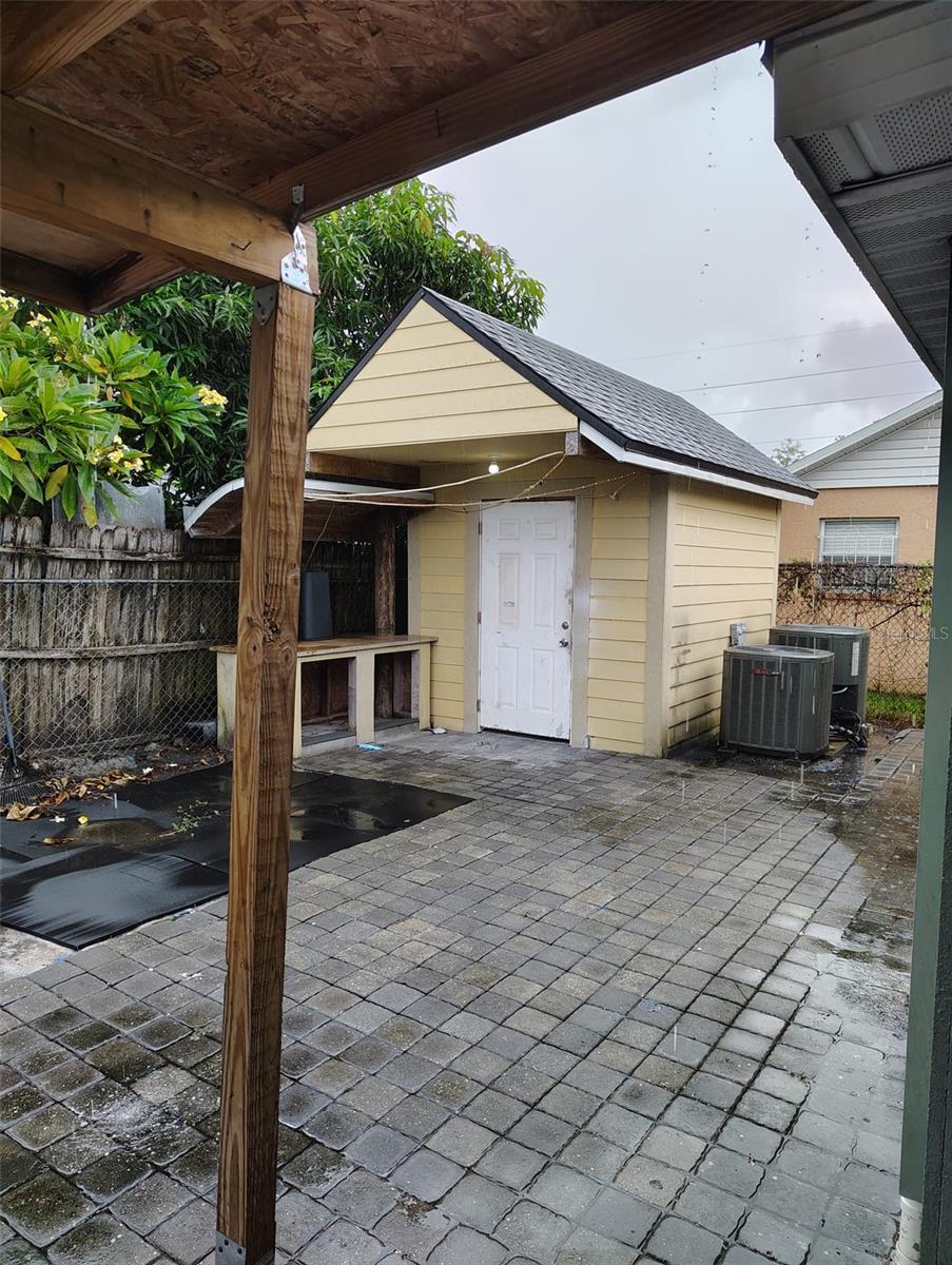 6913 BLOSSOM AVE — photo 15