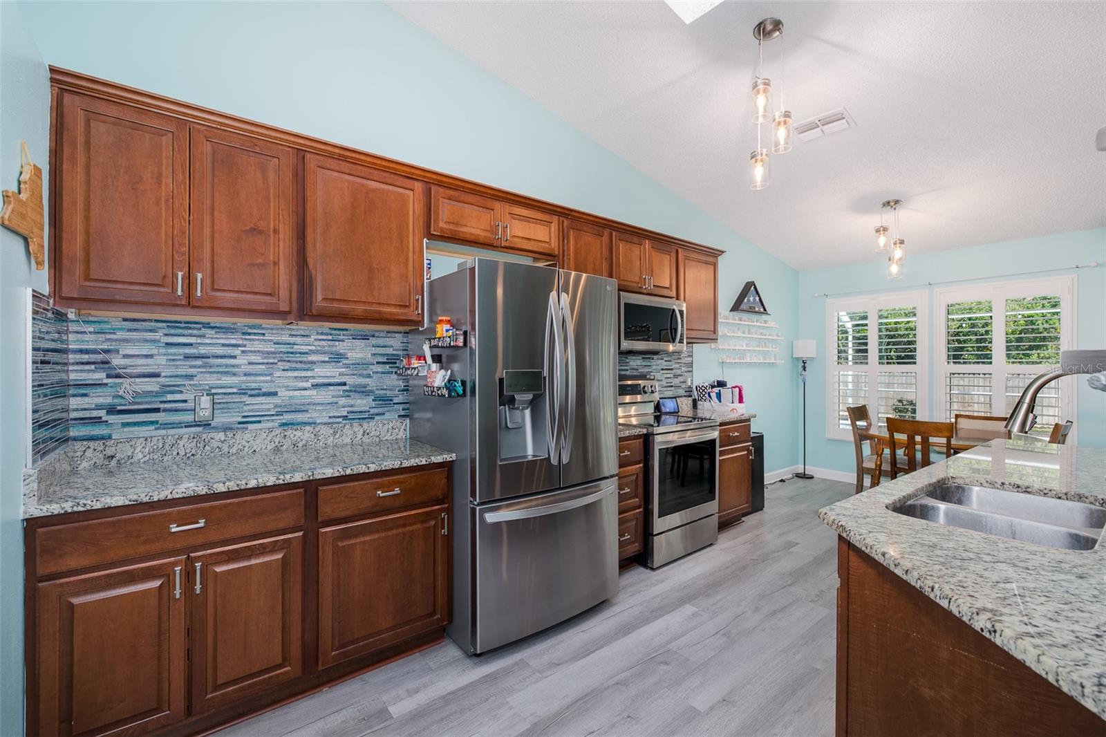 10305 COPPERWOOD DR — photo 6
