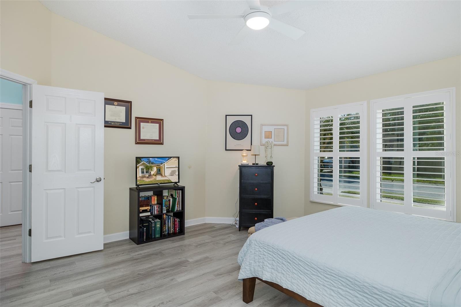 10305 COPPERWOOD DR — photo 23