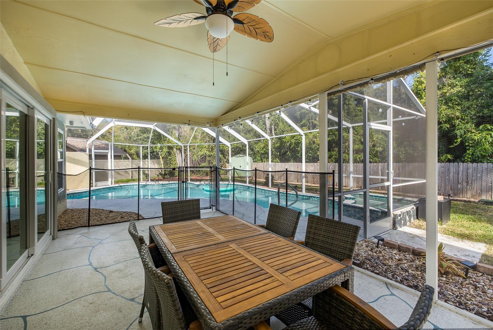 10305 COPPERWOOD DR — photo 34
