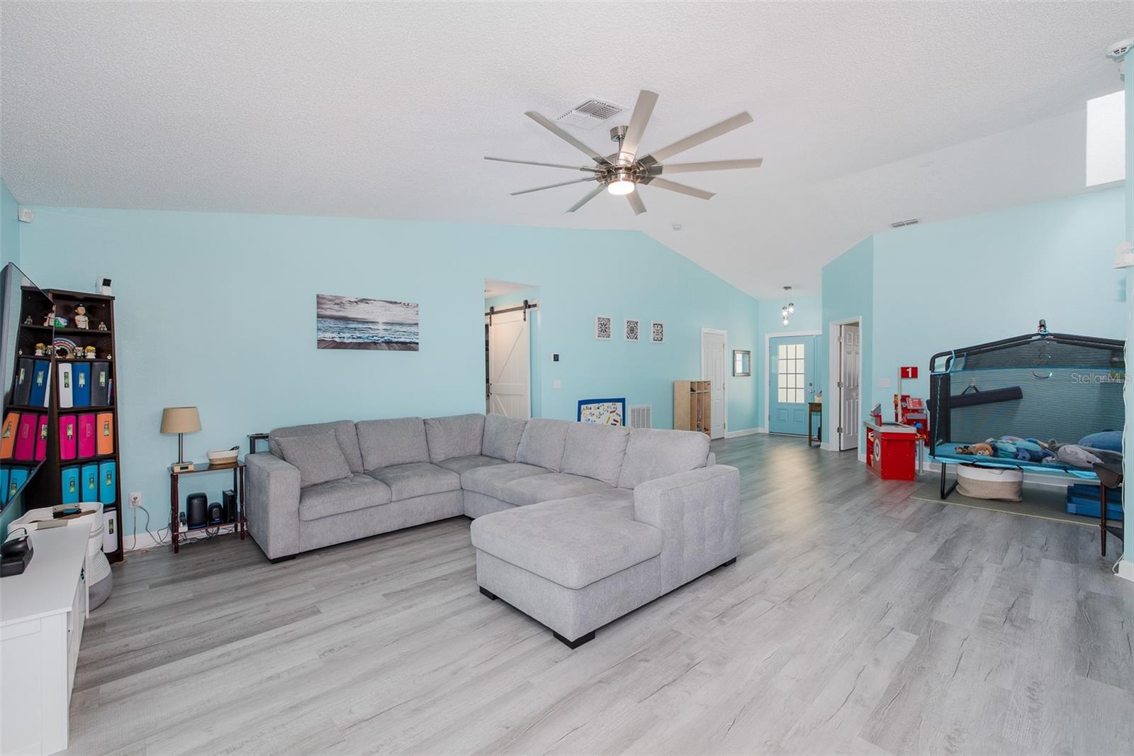10305 COPPERWOOD DR — photo 15