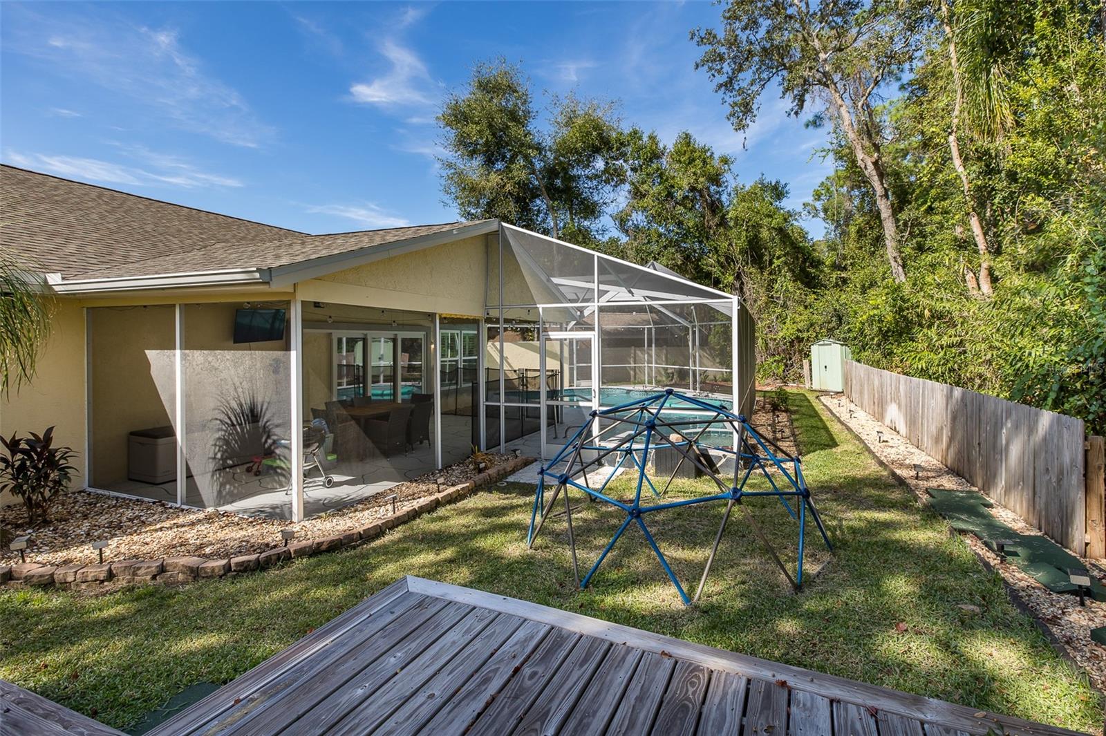 10305 COPPERWOOD DR — photo 43