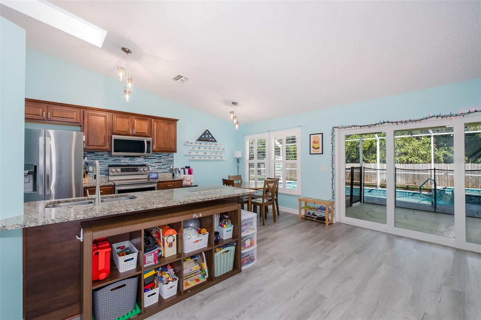 10305 COPPERWOOD DR — photo 8