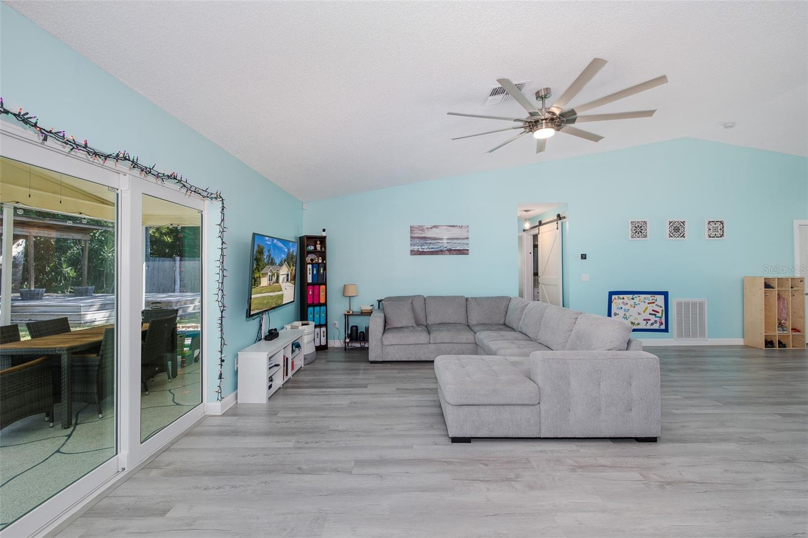 10305 COPPERWOOD DR — photo 16
