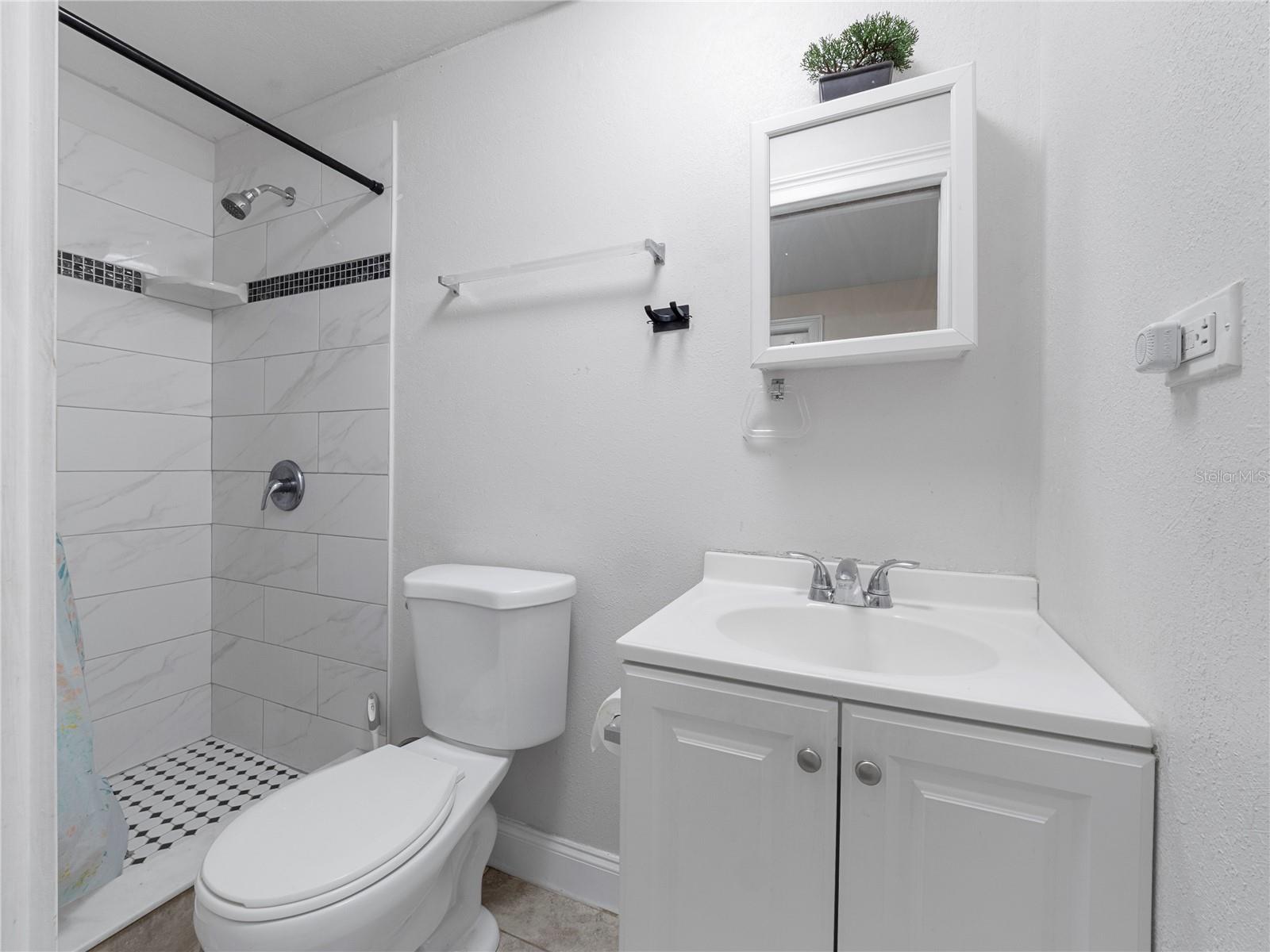 4535 W MINNEHAHA ST — photo 24