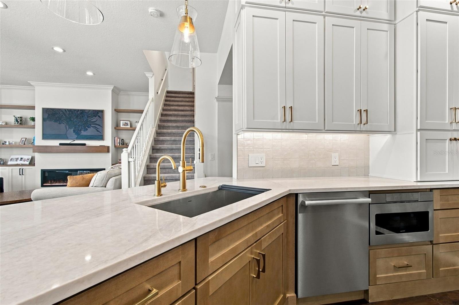 10306 MARCHMONT CT — photo 18