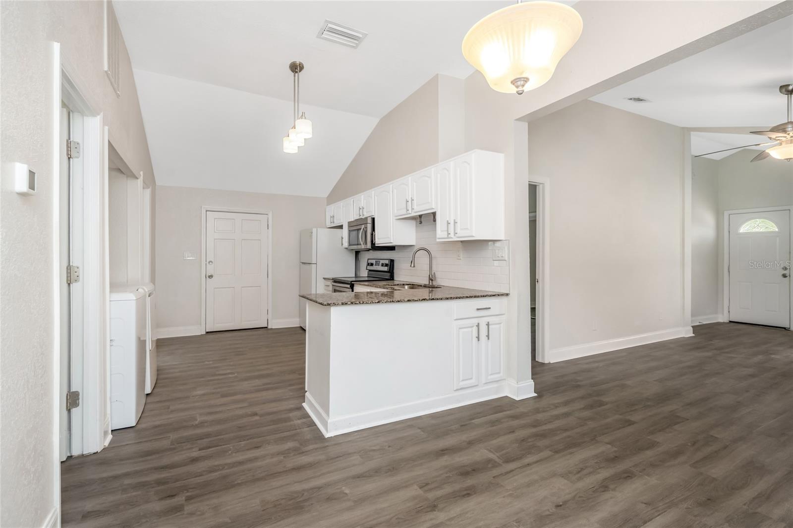 1703 E NEW ORLEANS AVE — photo 9