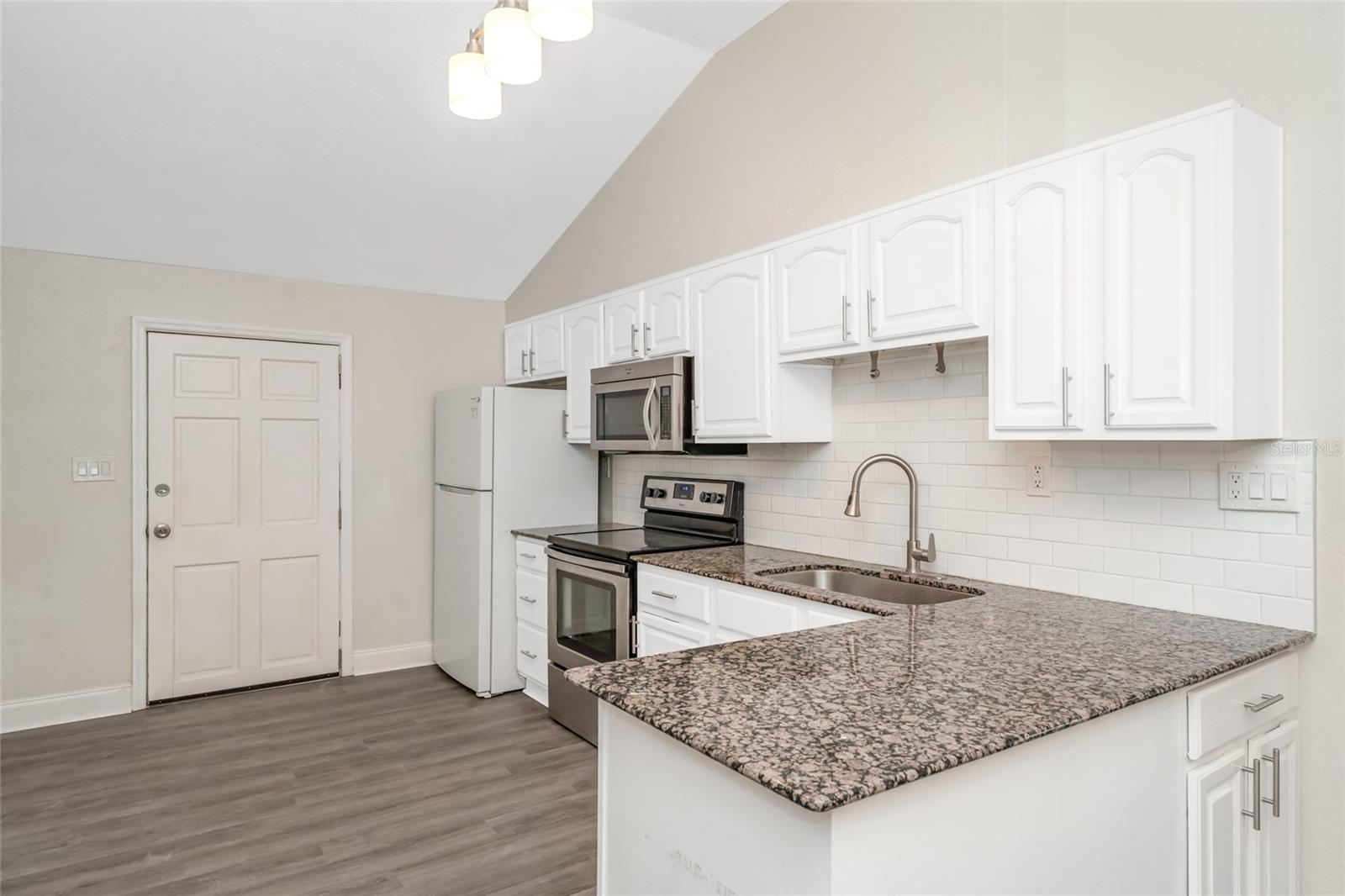 1703 E NEW ORLEANS AVE — photo 11