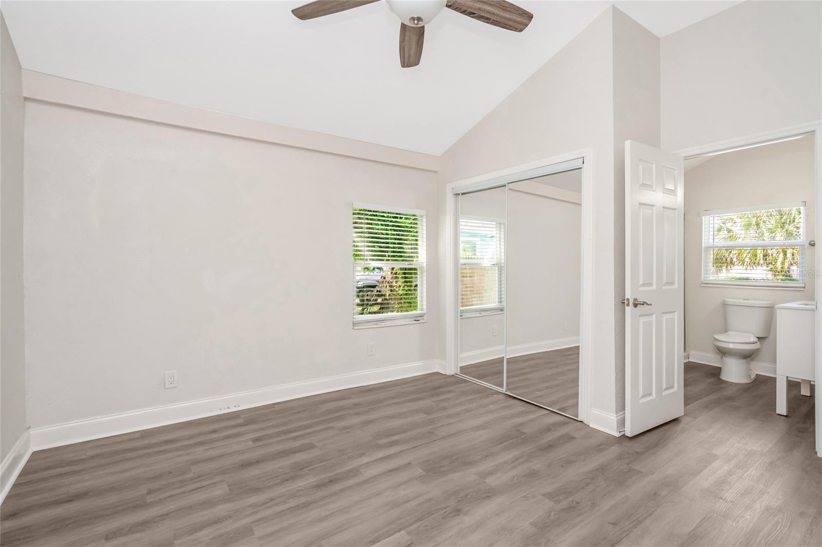 1703 E NEW ORLEANS AVE — photo 20