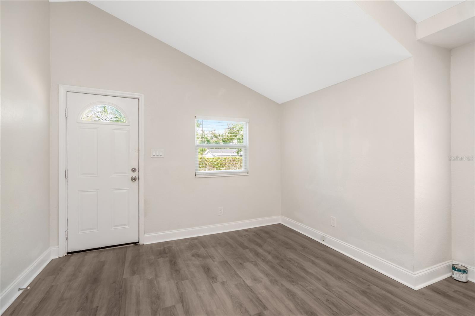 1703 E NEW ORLEANS AVE — photo 5
