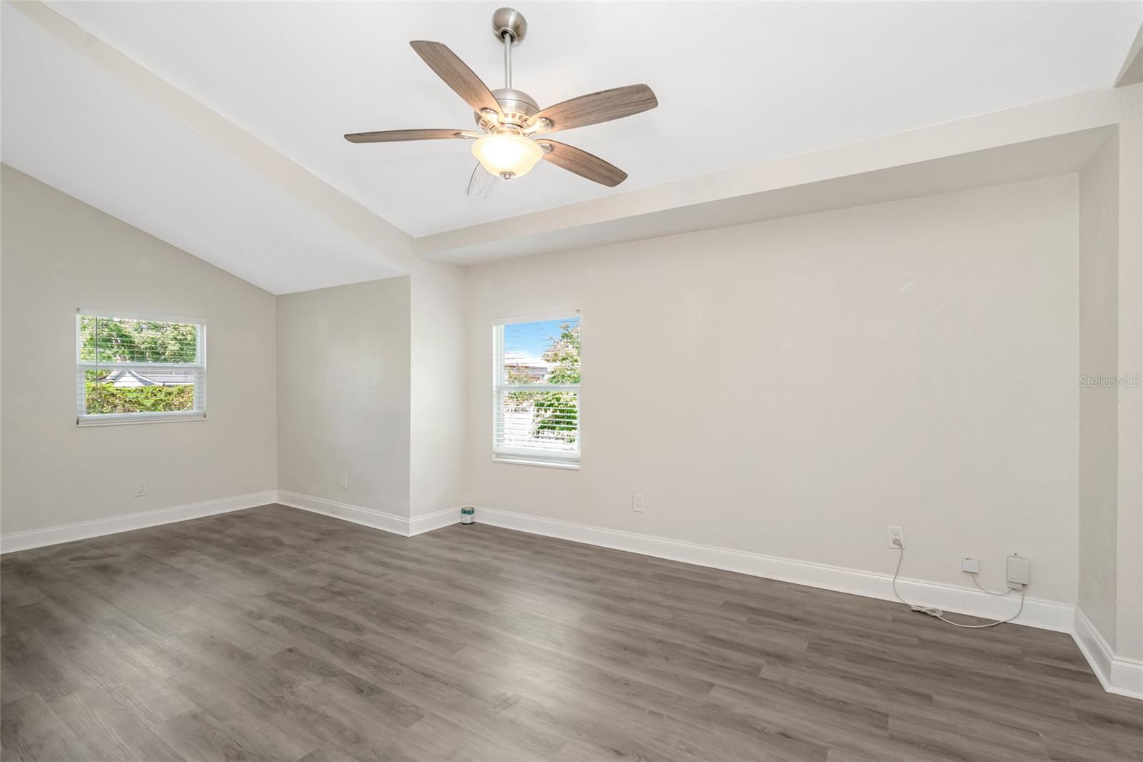 1703 E NEW ORLEANS AVE — photo 7