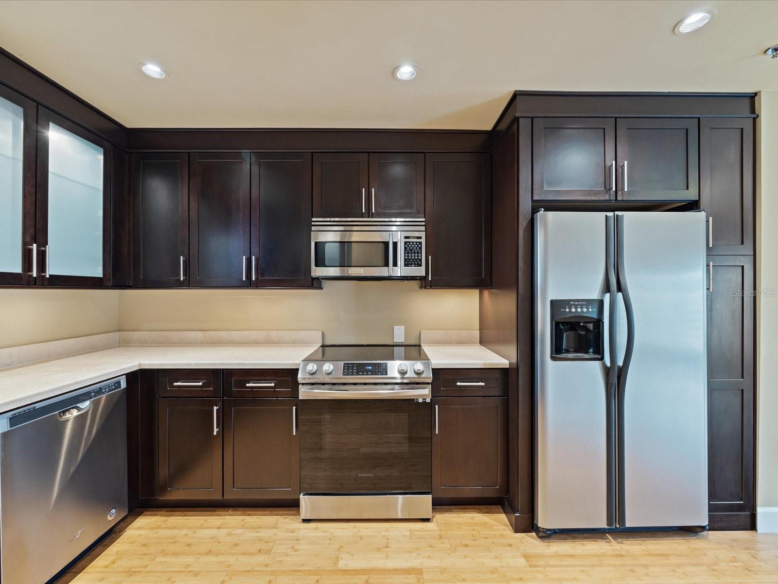 4950 BAYSHORE BLVD #28 — photo 8