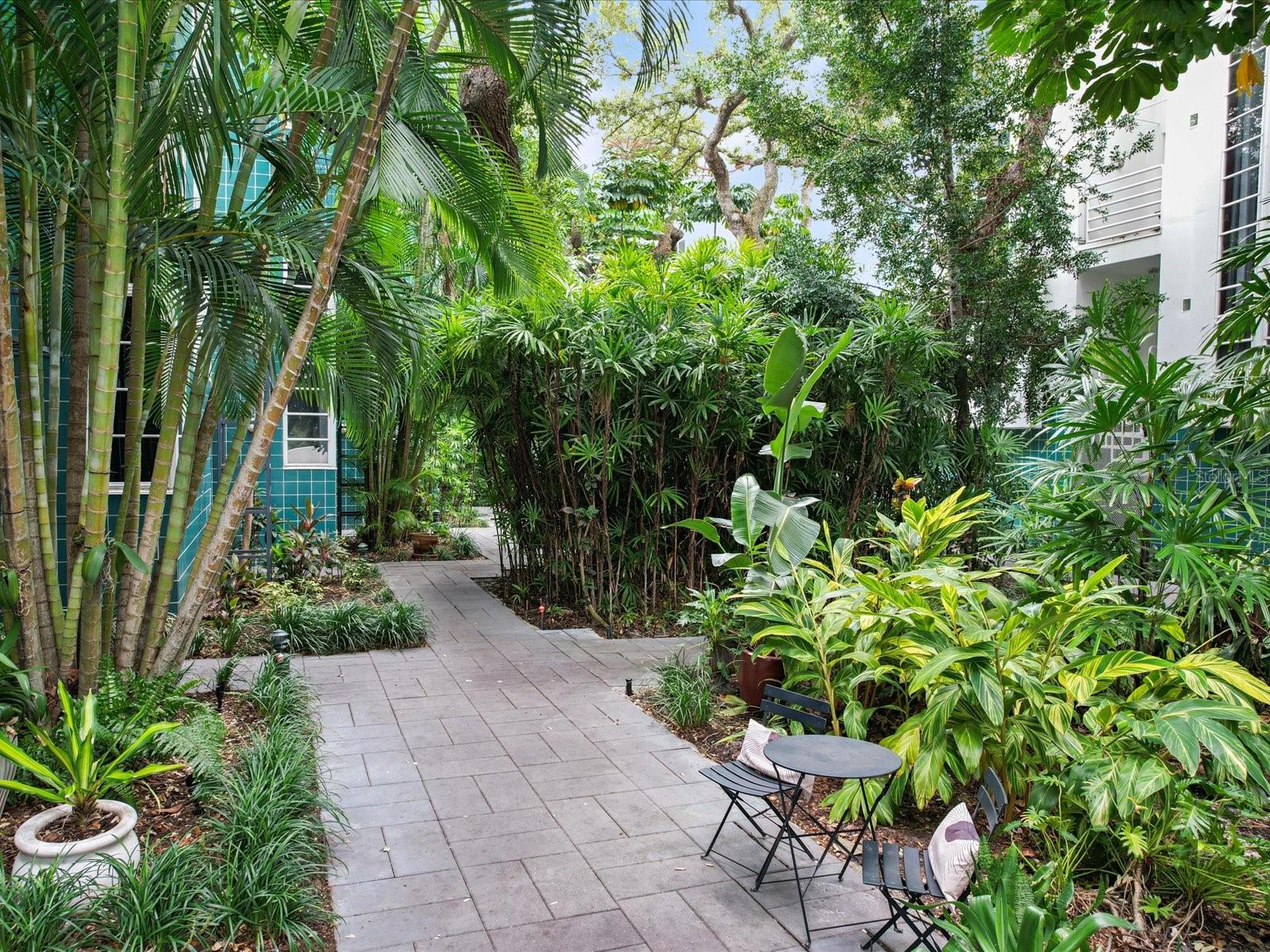 4950 BAYSHORE BLVD #28 — photo 33