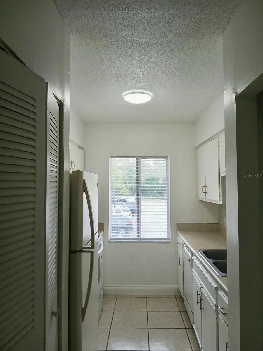 7511 PRESLEY PL #102 — photo 4