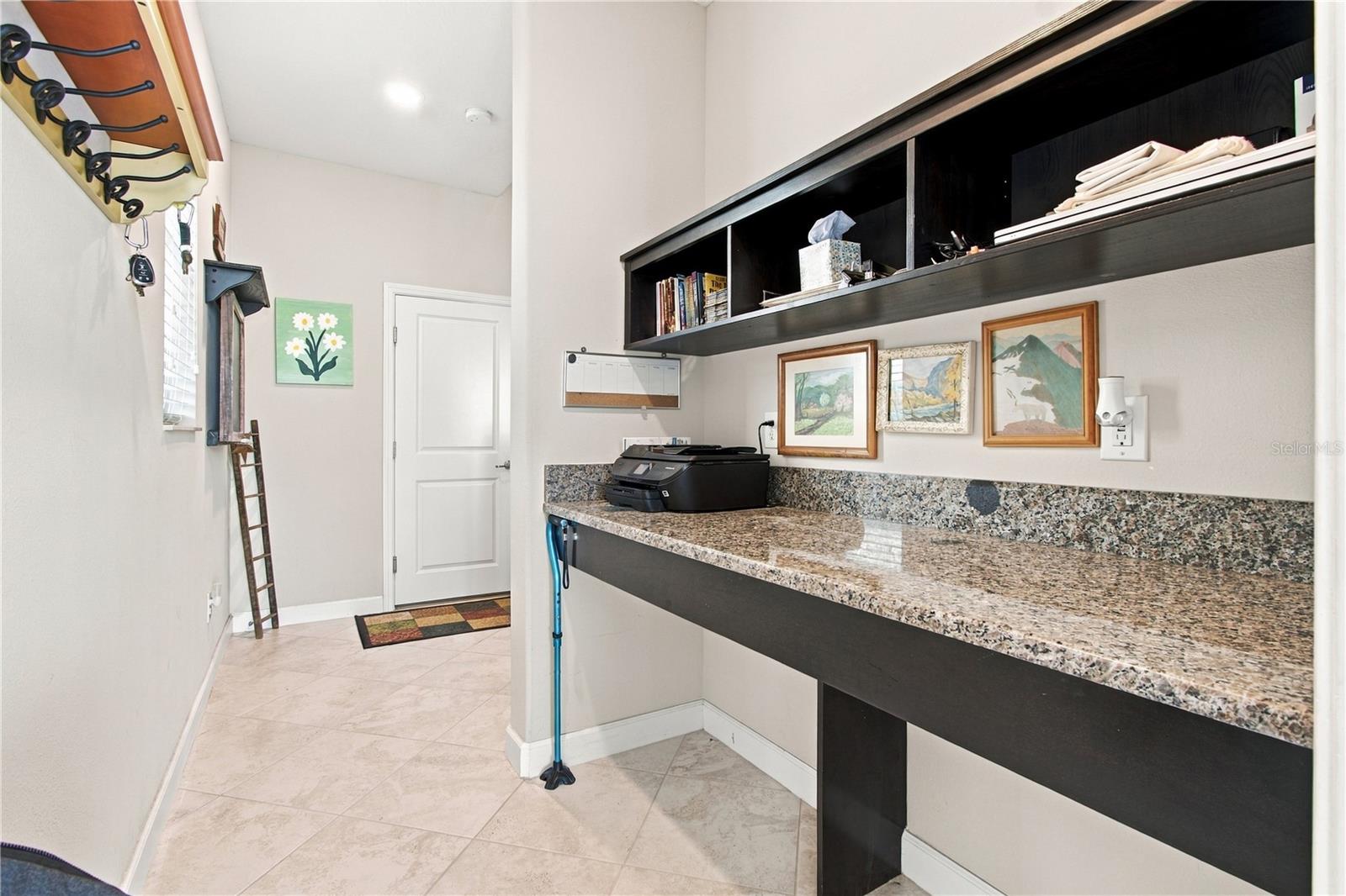 4195 SHREWBURY PL — photo 28