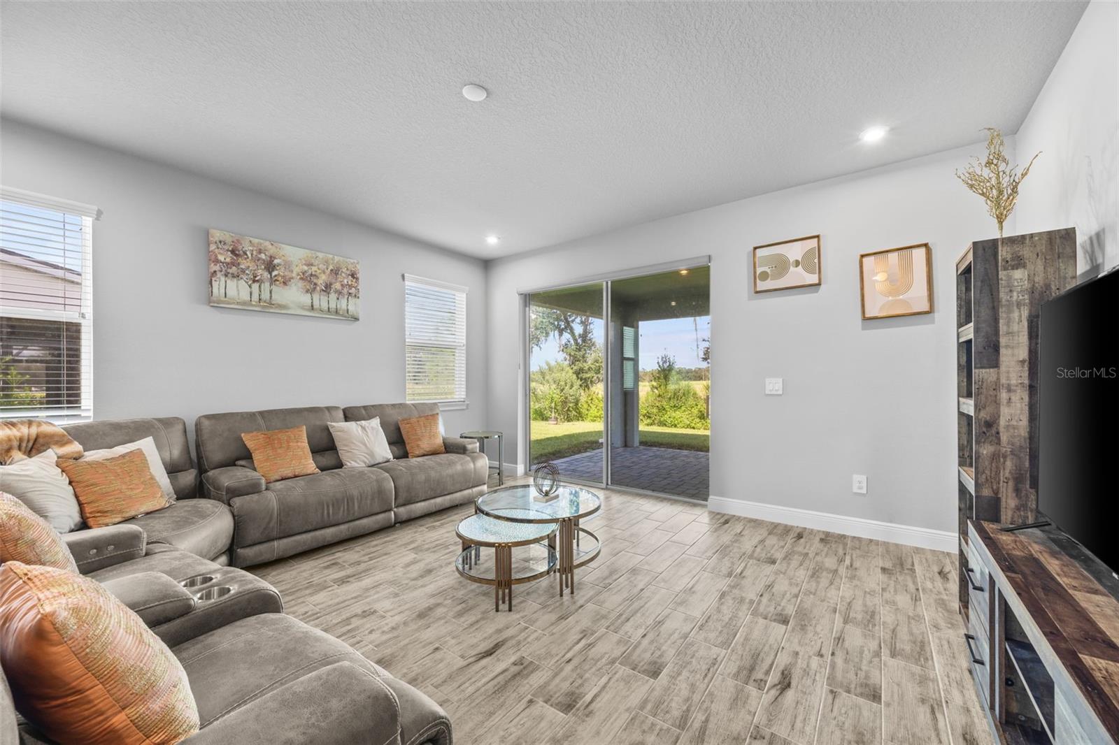 6432 TIMBERDALE AVE — photo 12