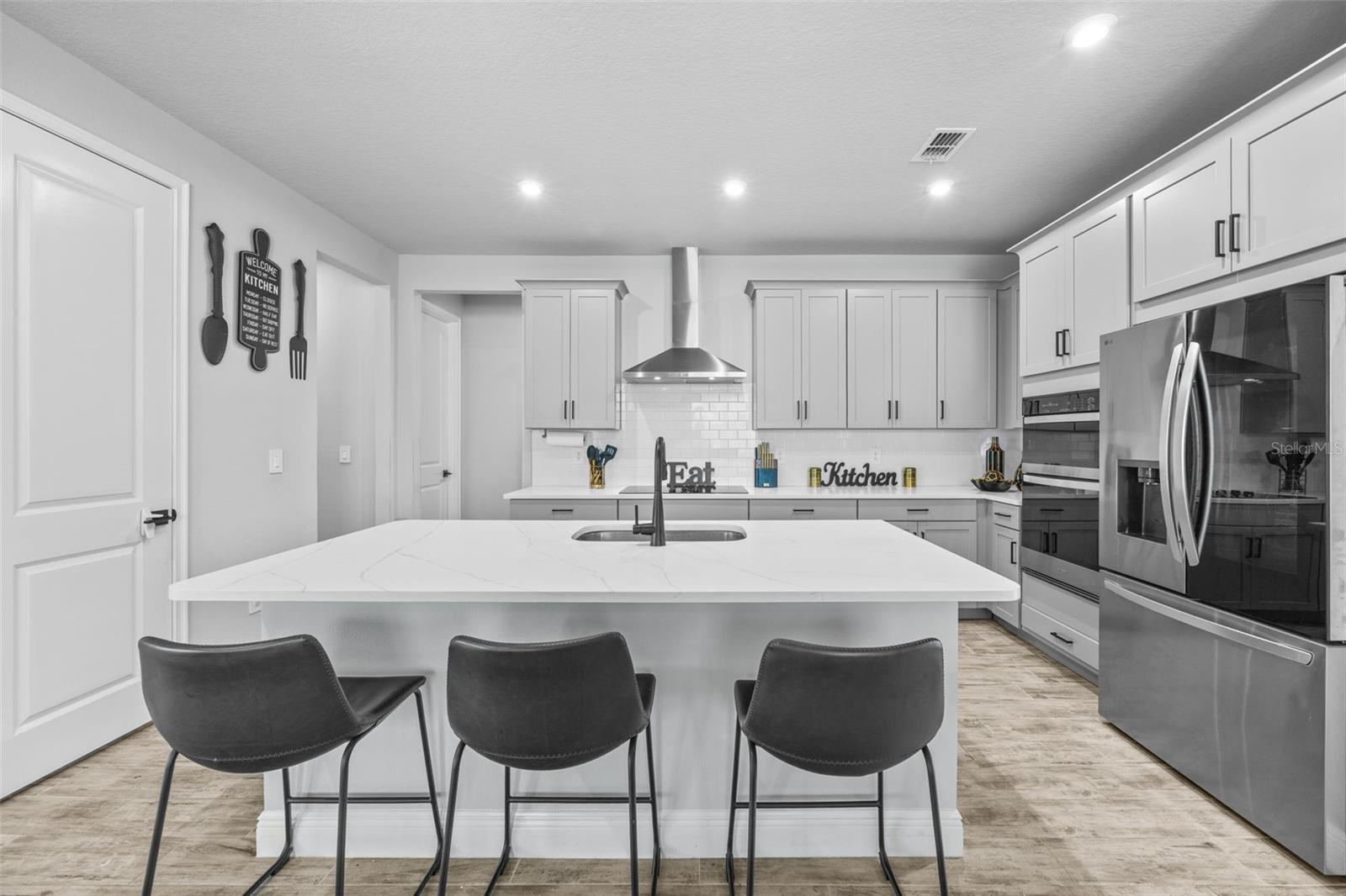 6432 TIMBERDALE AVE — photo 8
