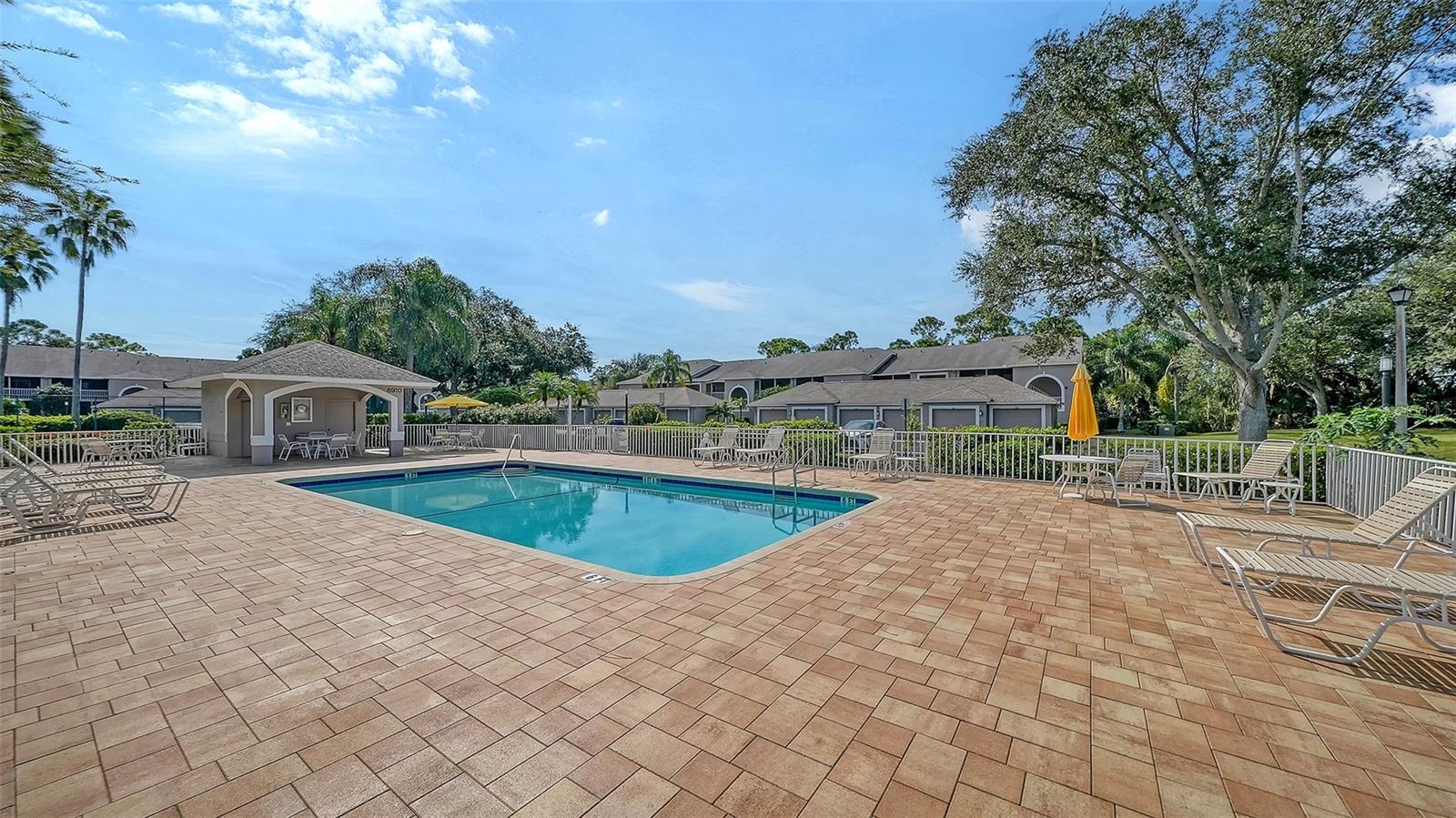 8941 VERANDA WAY #522 — photo 40