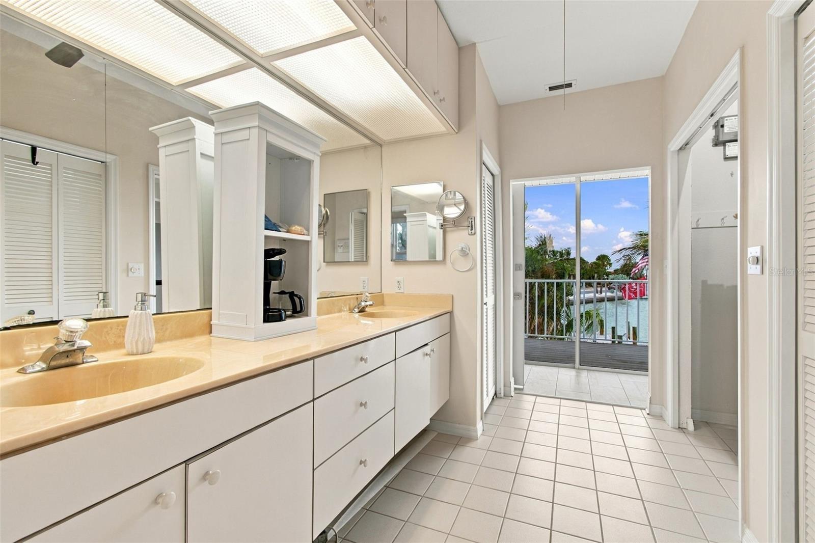 5411 ALOHA DR — photo 39
