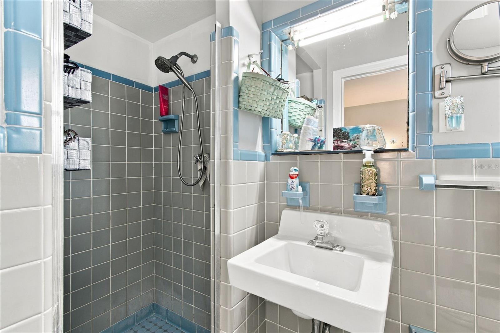 5411 ALOHA DR — photo 30