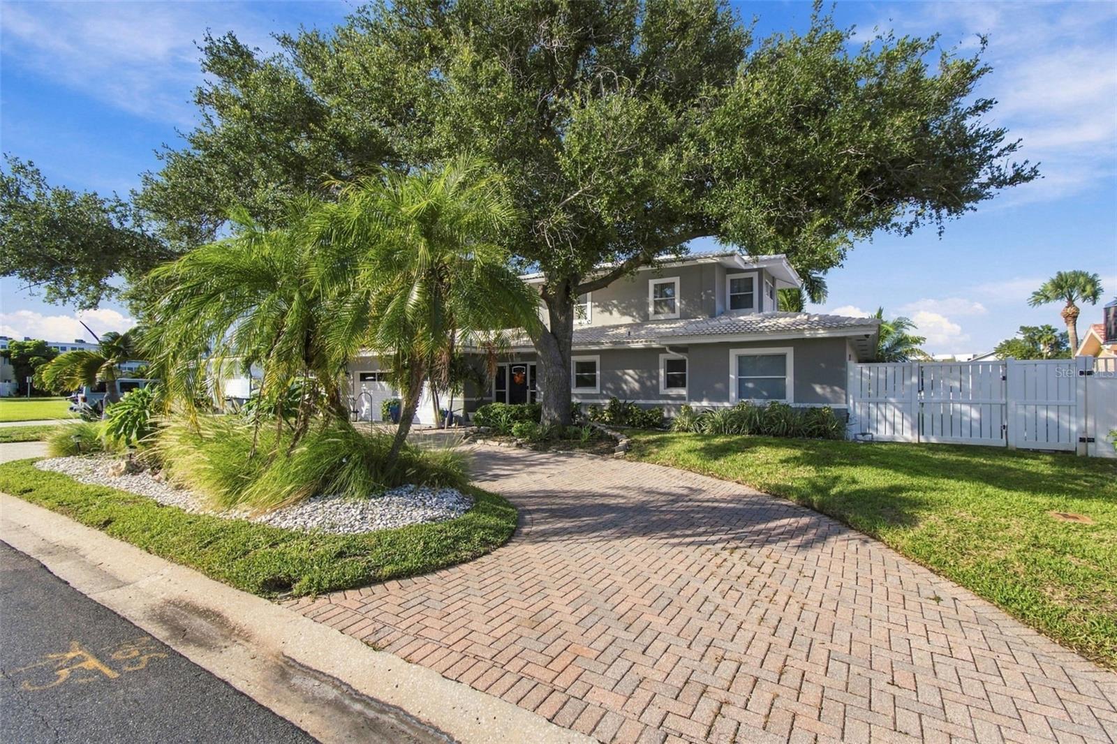 5411 ALOHA DR — photo 3
