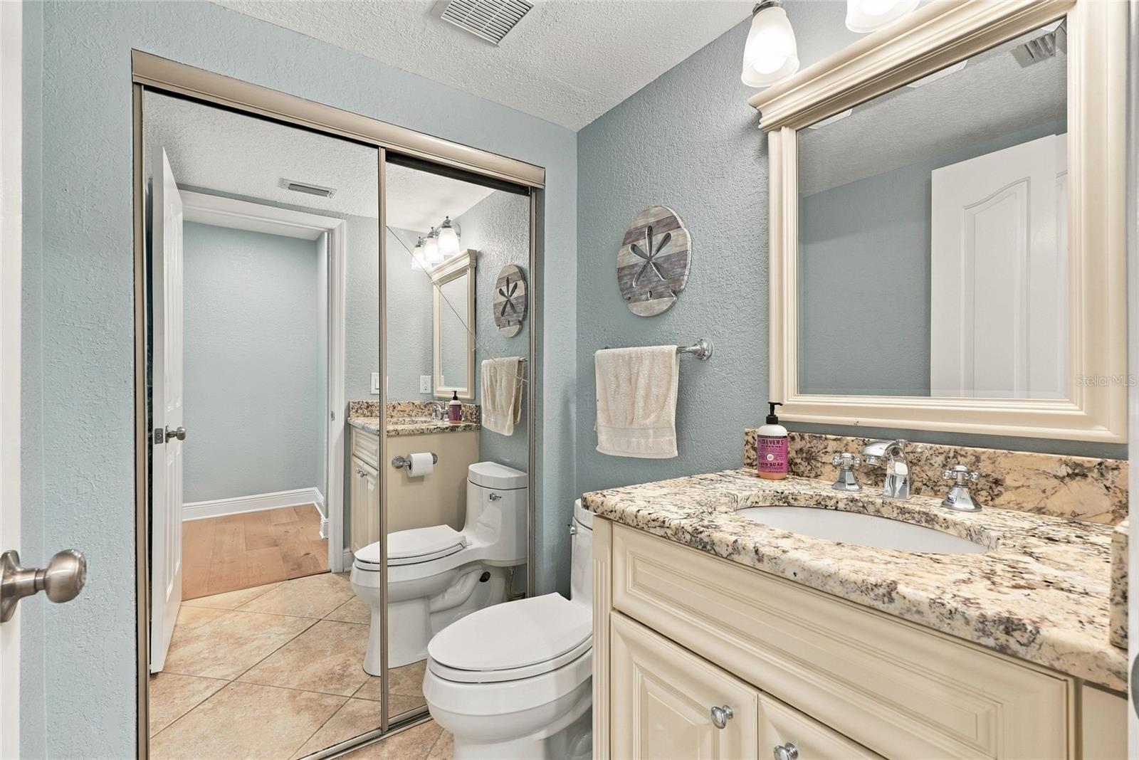 629 SEGOVIA CT NE #405 — photo 19