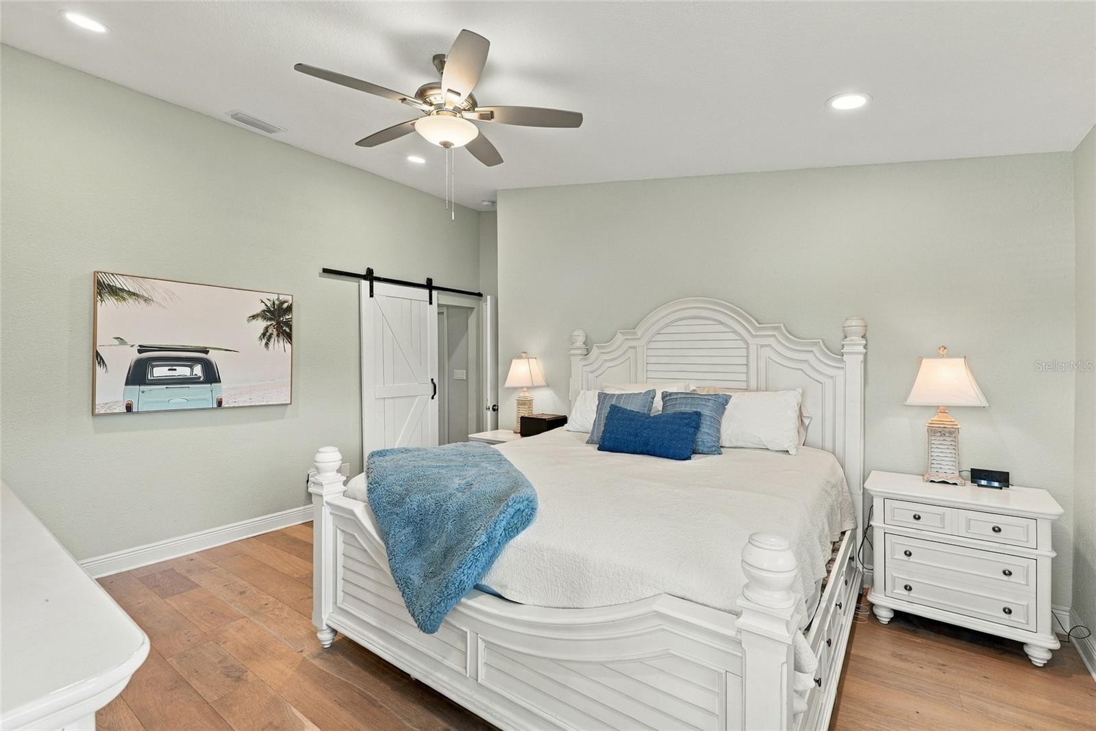 629 SEGOVIA CT NE #405 — photo 22