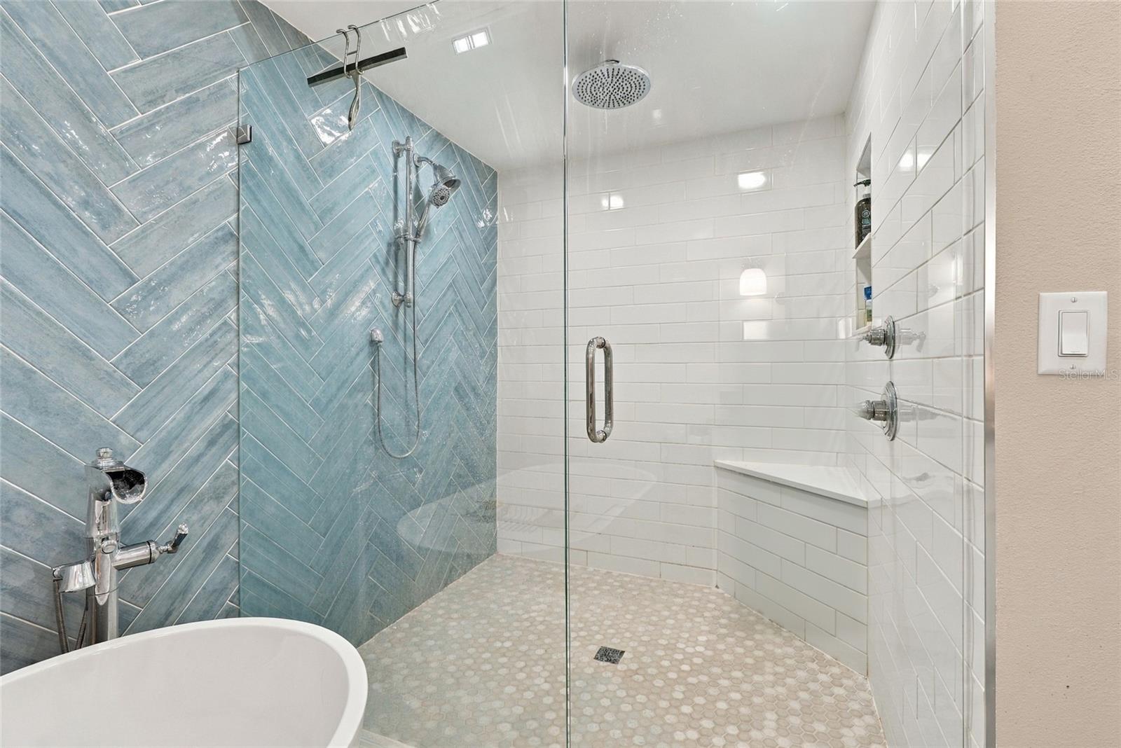 629 SEGOVIA CT NE #405 — photo 26