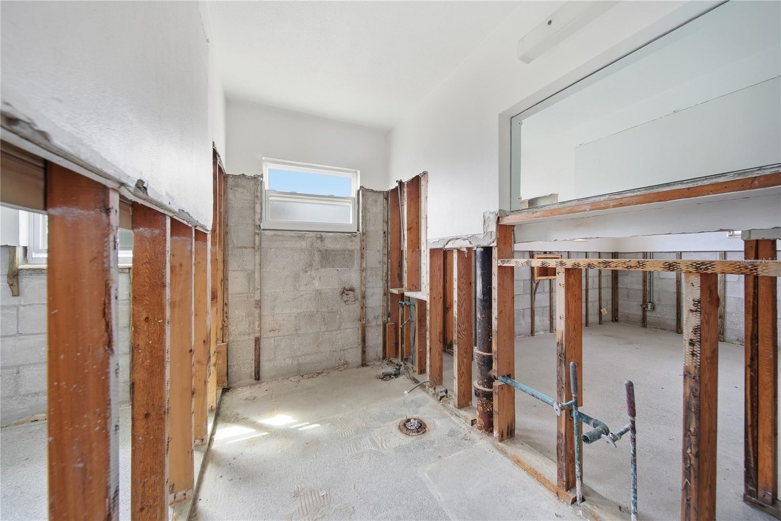 4000 INDIANAPOLIS ST NE — photo 13