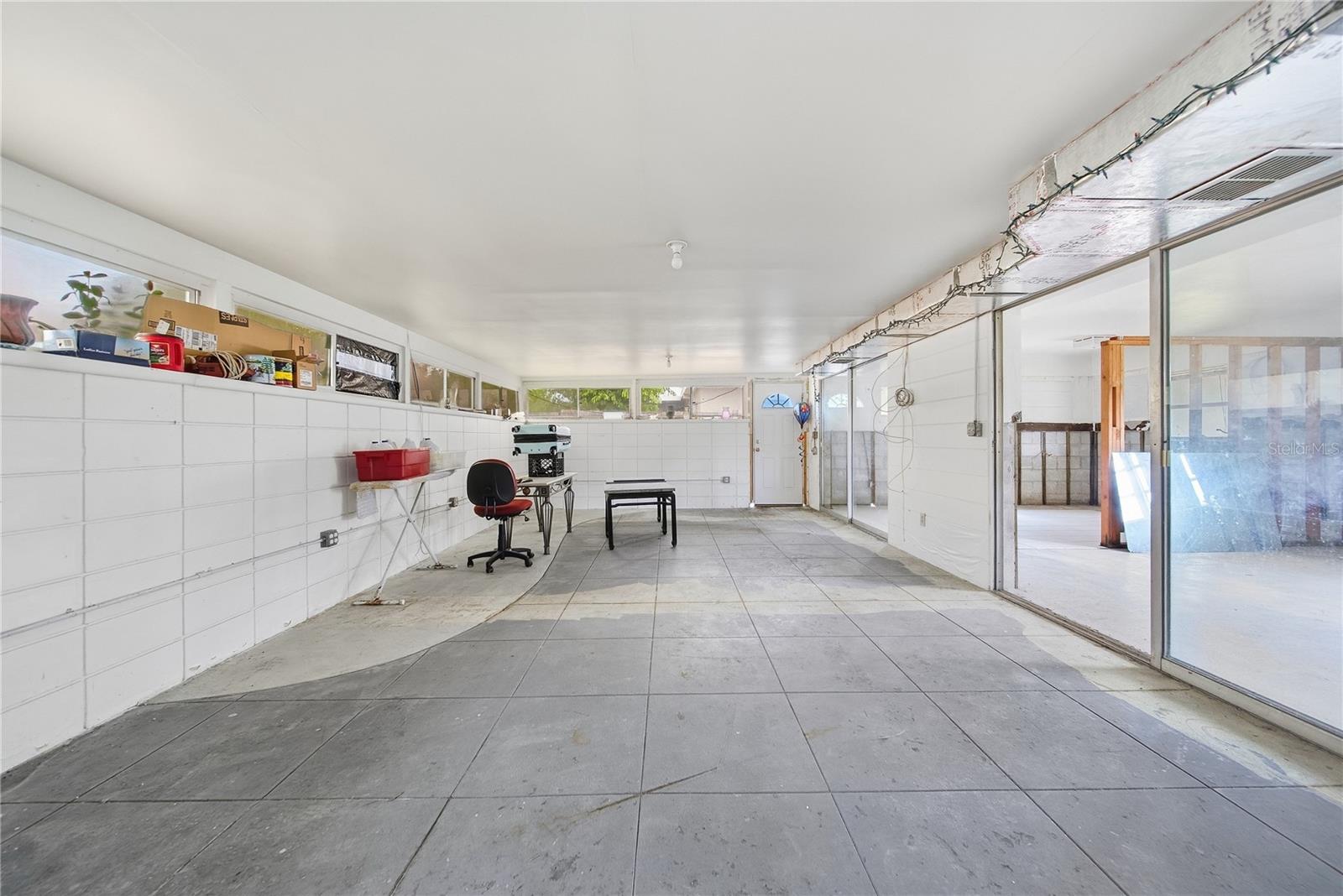 4000 INDIANAPOLIS ST NE — photo 16