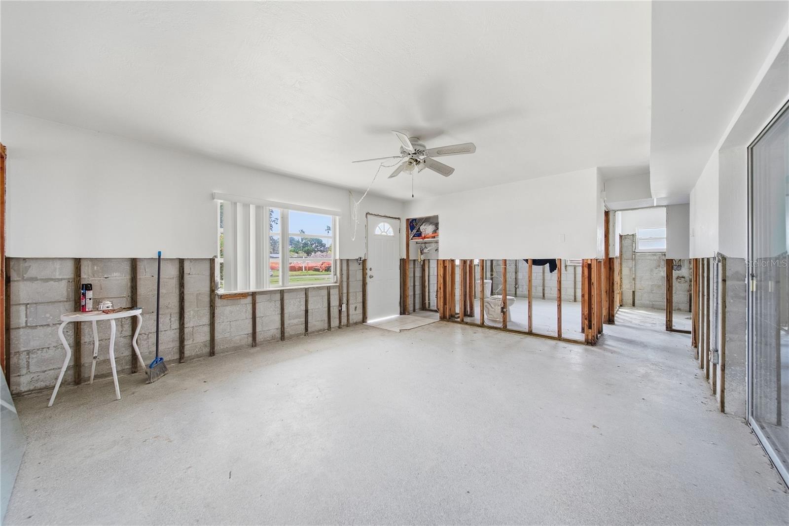 4000 INDIANAPOLIS ST NE — photo 8