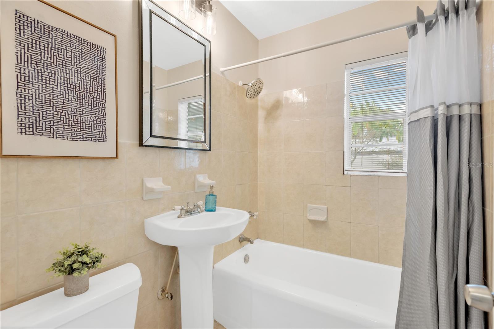 3501 W PRICE AVE — photo 11
